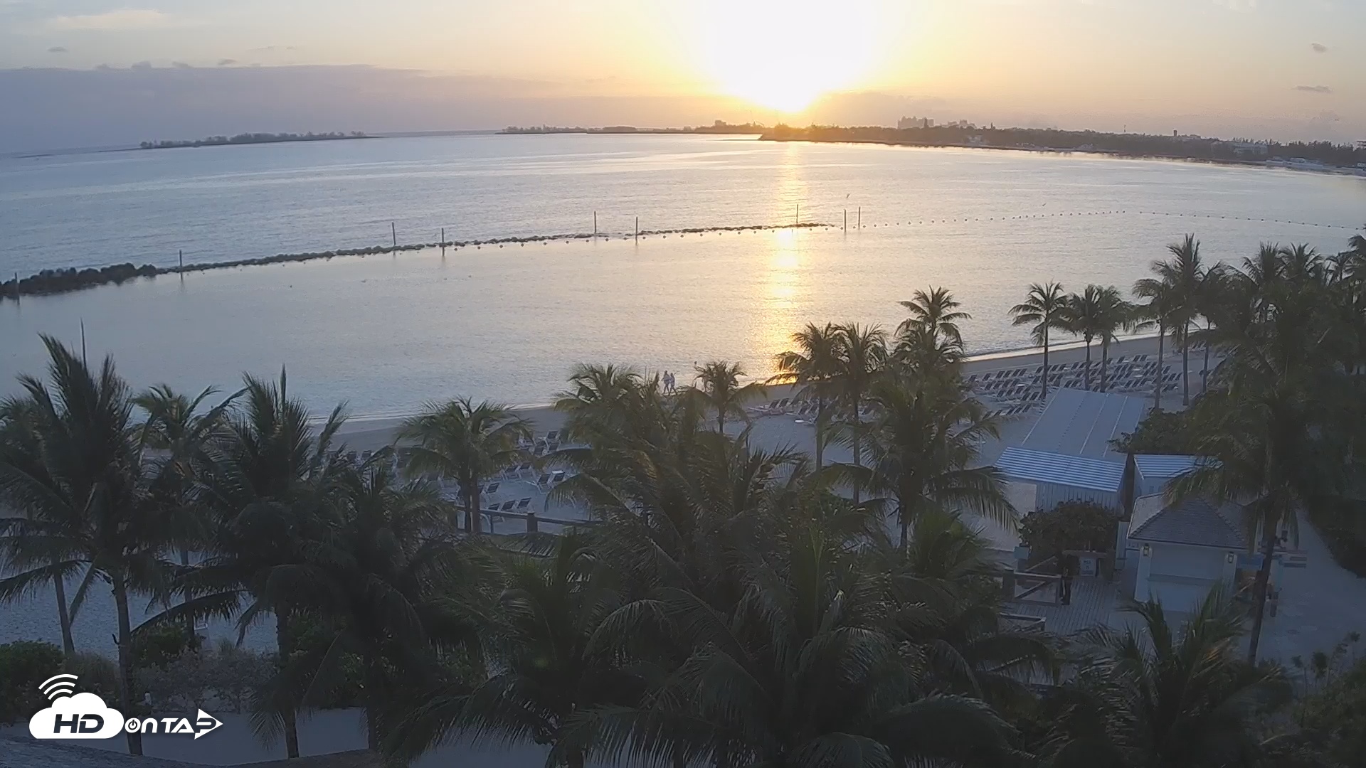 Snapshot of Baha Mar Resort - Nassau Bahamas Live Webcam taken May 2, 2025, 6:41am EDT