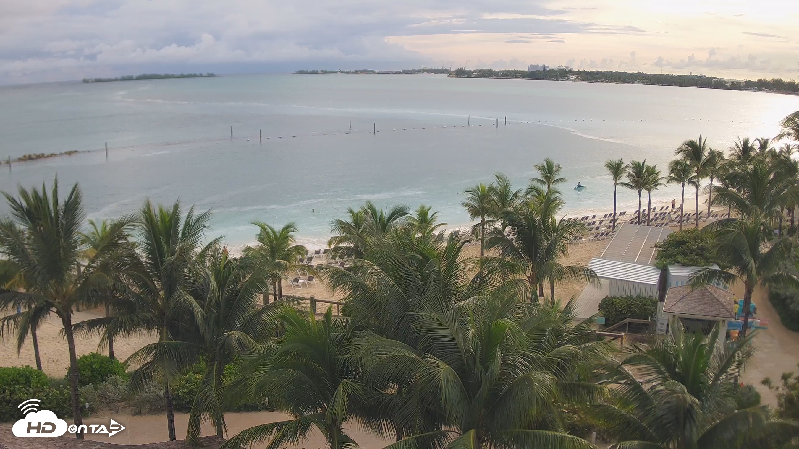 Snapshot of Baha Mar Resort - Nassau Bahamas Live Webcam taken Sep 25, 2026, 8:27am EDT