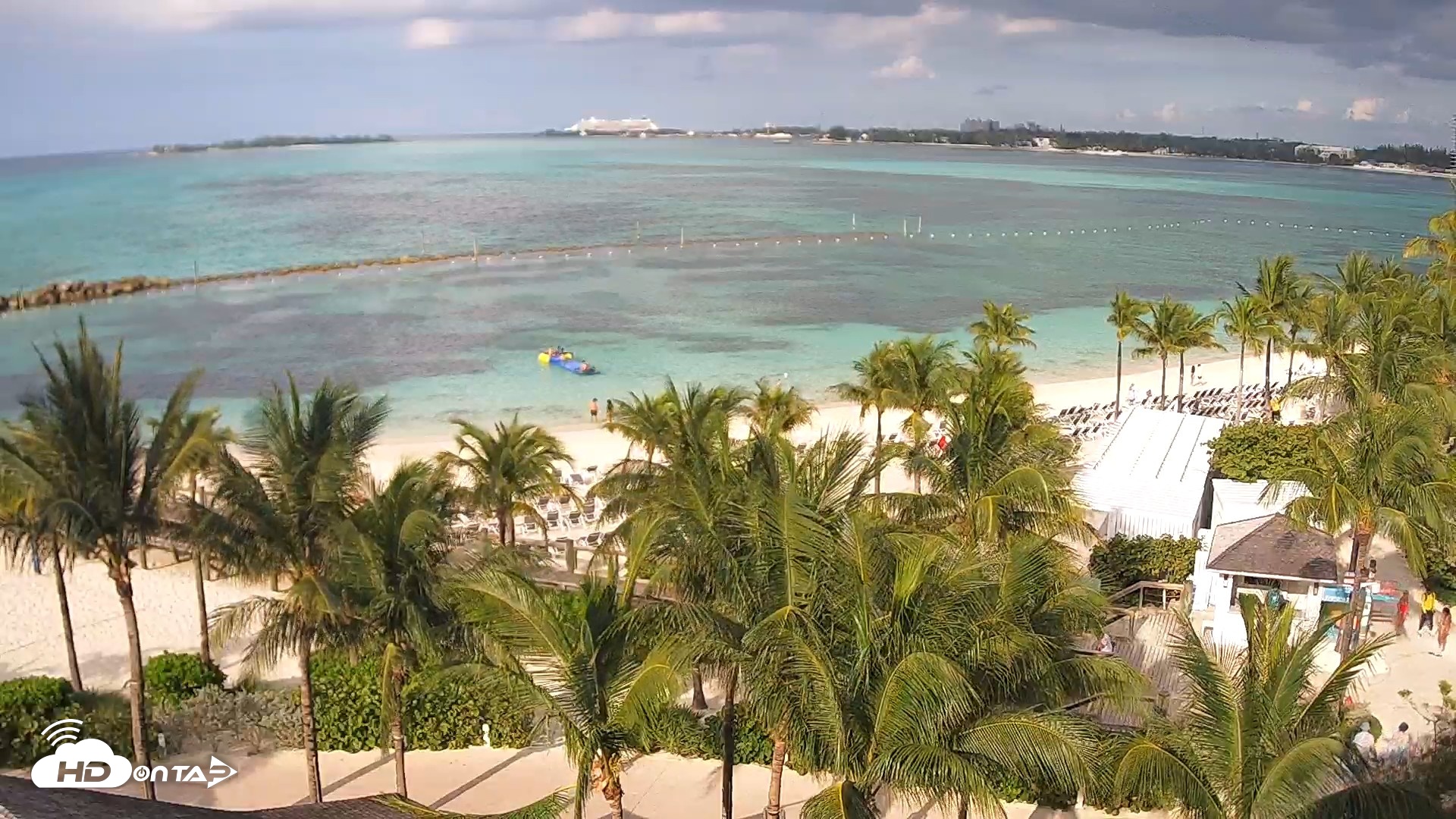 Snapshot of Baha Mar Resort - Nassau Bahamas Live Webcam taken May 7, 2026, 5:41pm EDT