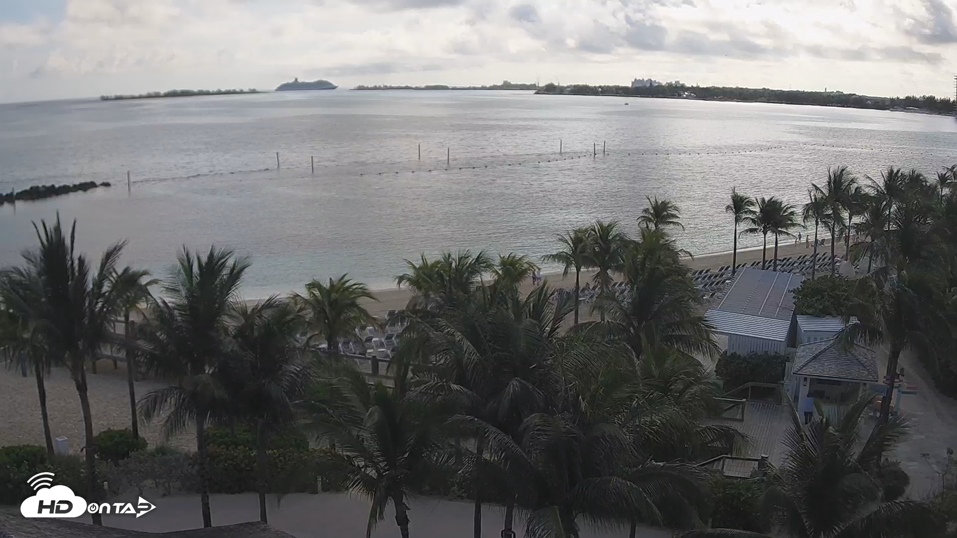 Snapshot of Baha Mar Resort - Nassau Bahamas Live Webcam taken Apr 20, 2026, 8:44am EDT