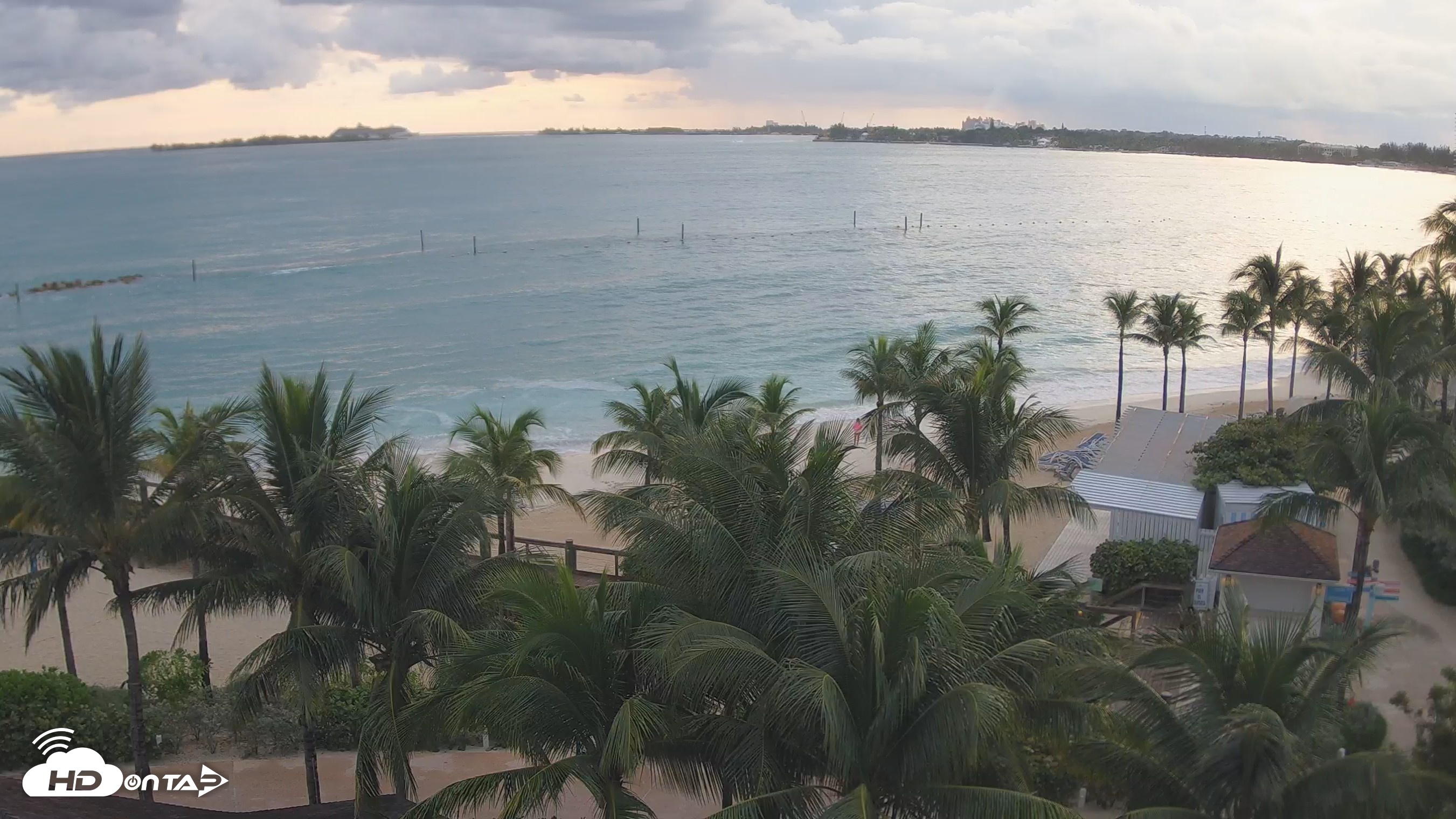 Snapshot of Baha Mar Resort - Nassau Bahamas Live Webcam taken Sep 27, 2026, 7:14am EDT