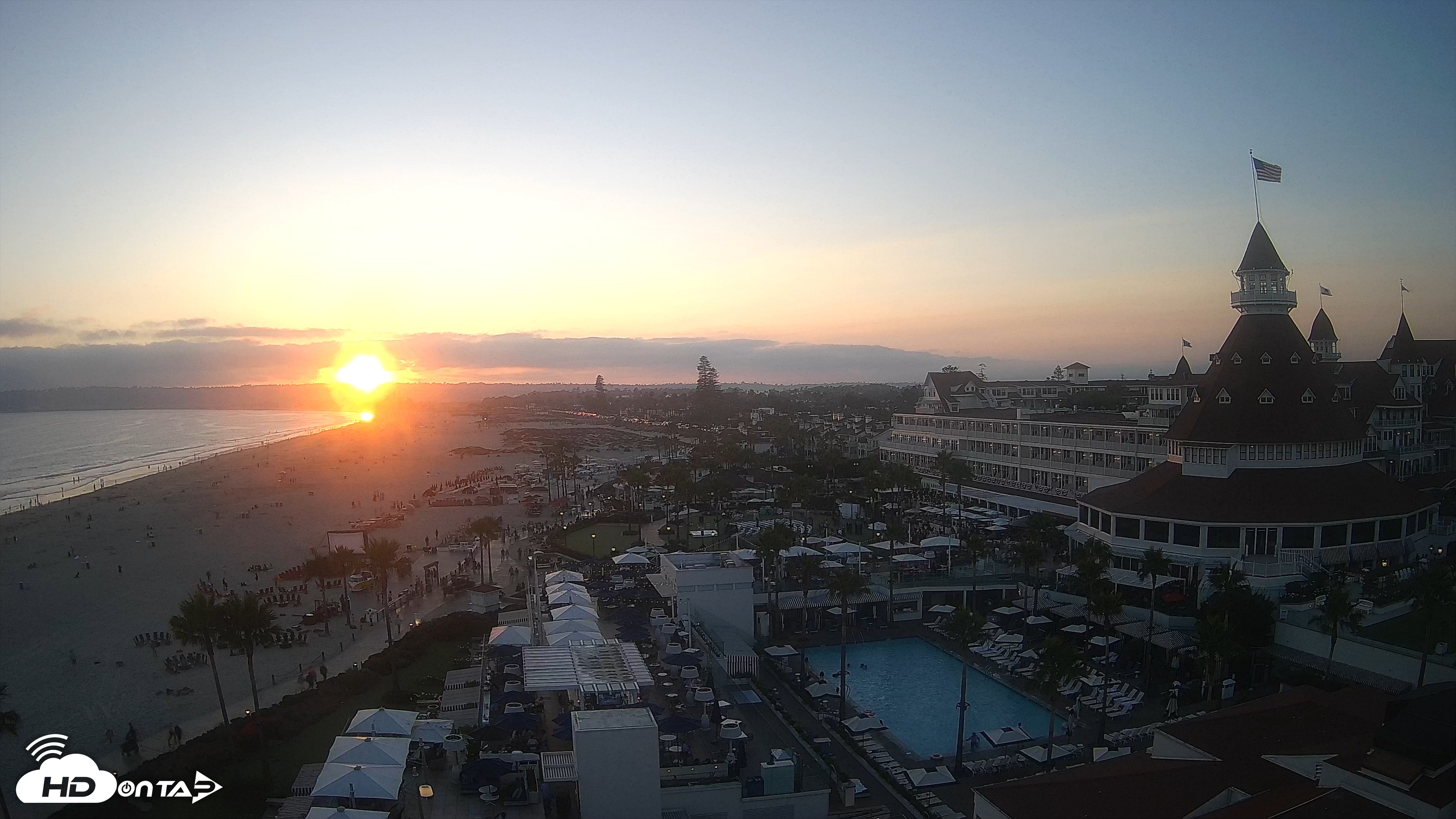 Snapshot of Hotel Del Coronado 4K Fixed Live Cam taken Jun 28, 2025, 7:51pm PDT