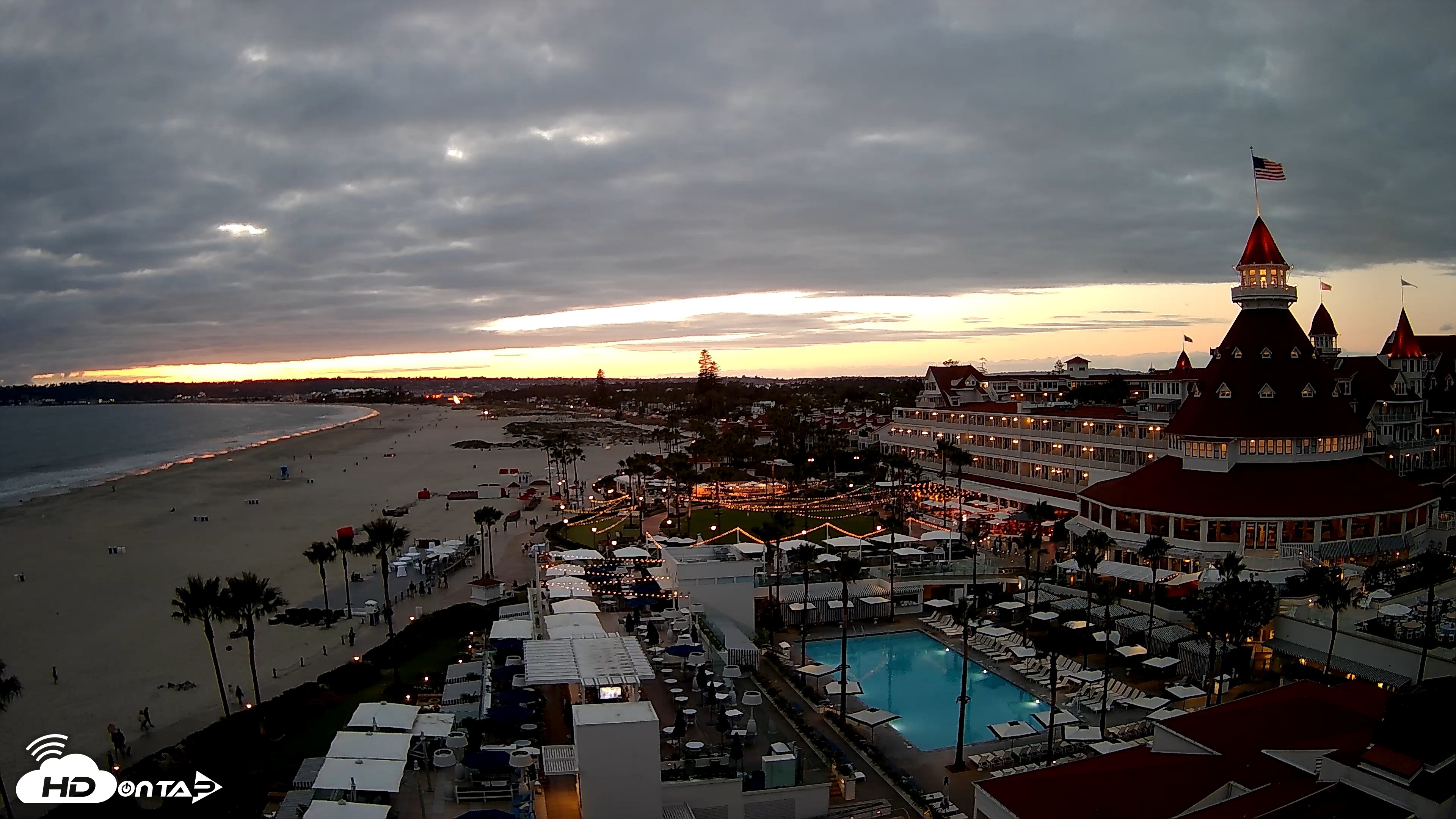 Snapshot of Hotel Del Coronado 4K Fixed Live Cam taken Apr 26, 2026, 7:33pm PDT