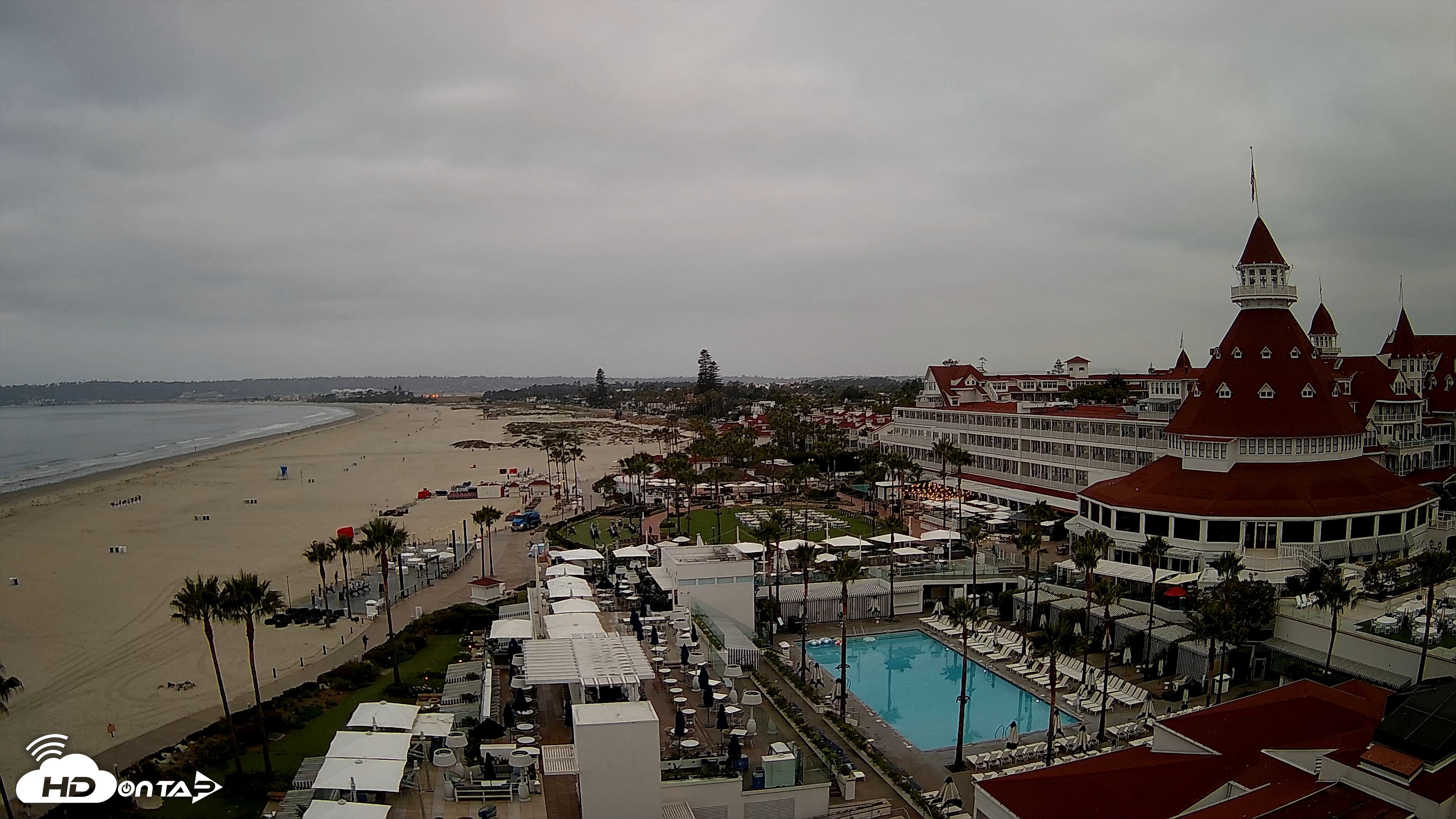 Snapshot of Hotel Del Coronado 4K Fixed Live Cam taken May 1, 2026, 7:00am PDT