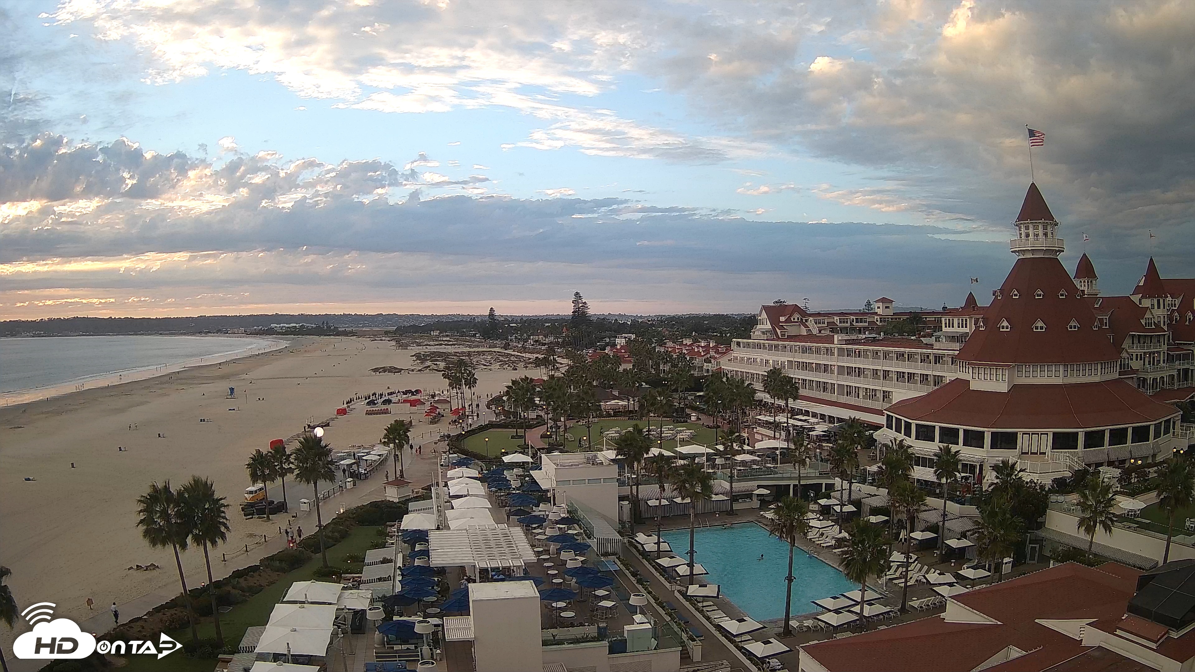 Snapshot of Hotel Del Coronado 4K Fixed Live Cam taken Oct 9, 2025, 6:01pm PDT