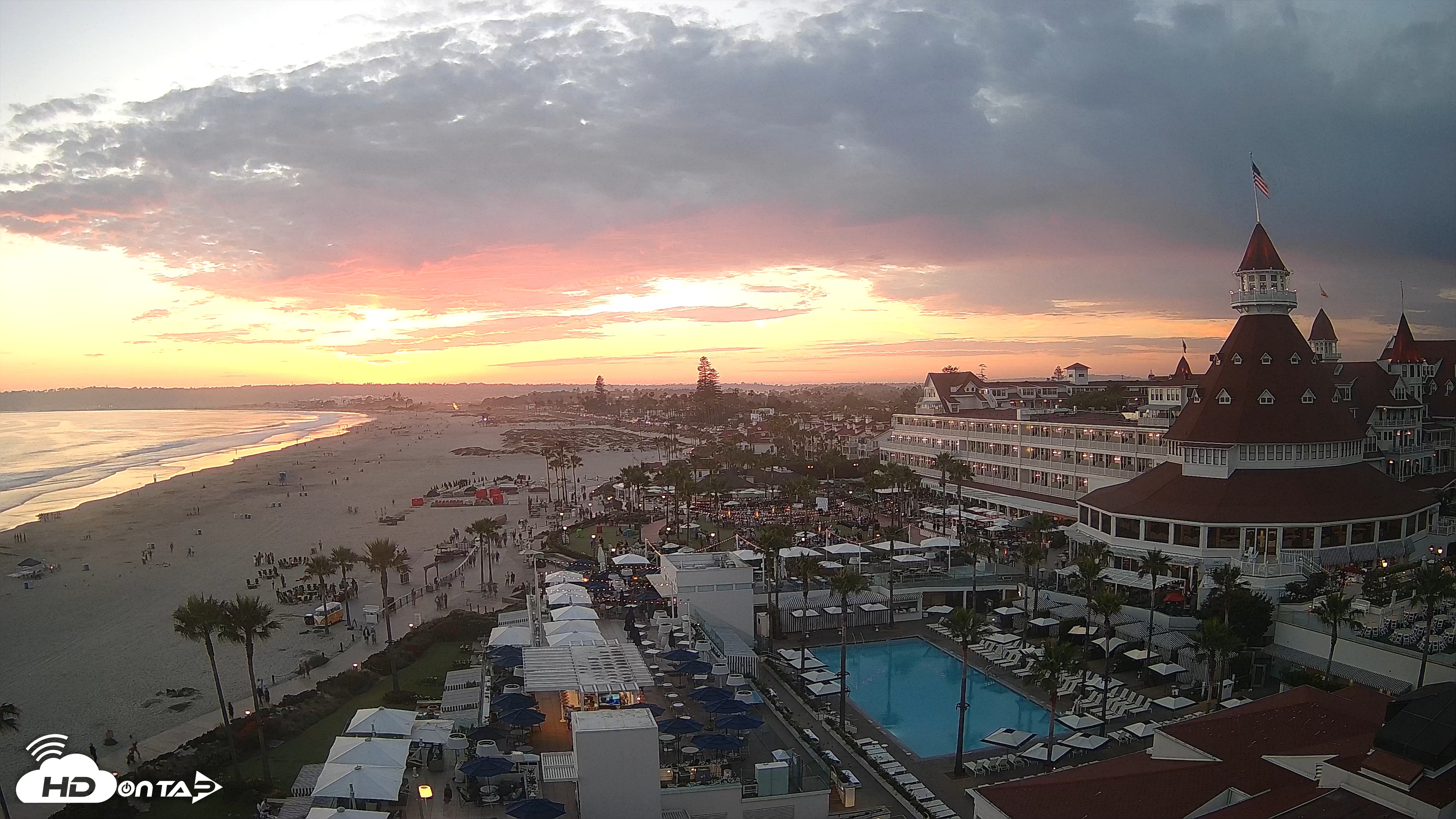 Snapshot of Hotel Del Coronado 4K Fixed Live Cam taken Jun 1, 2025, 7:56pm PDT