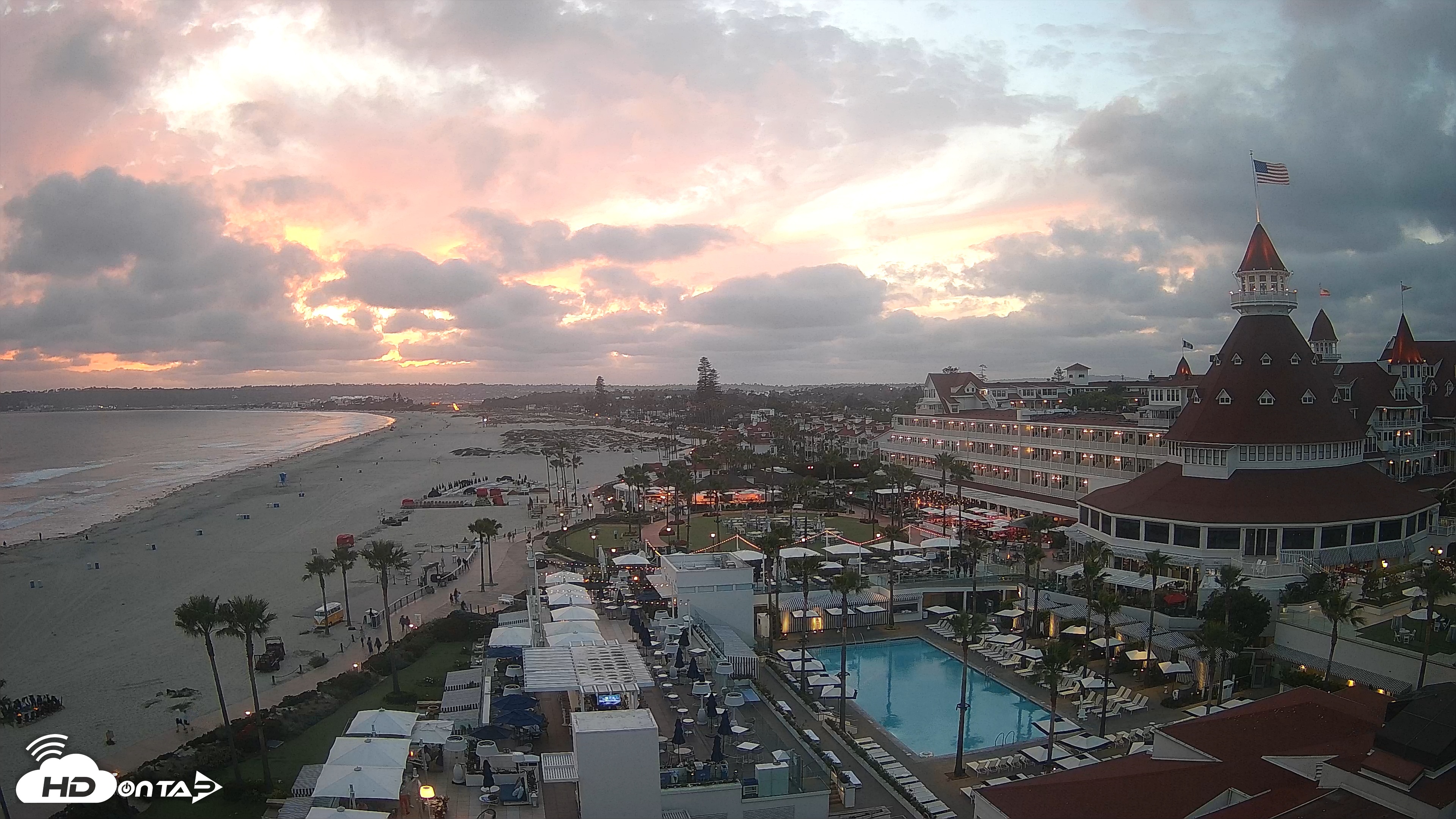 Snapshot of Hotel Del Coronado 4K Fixed Live Cam taken May 12, 2025, 7:43pm PDT