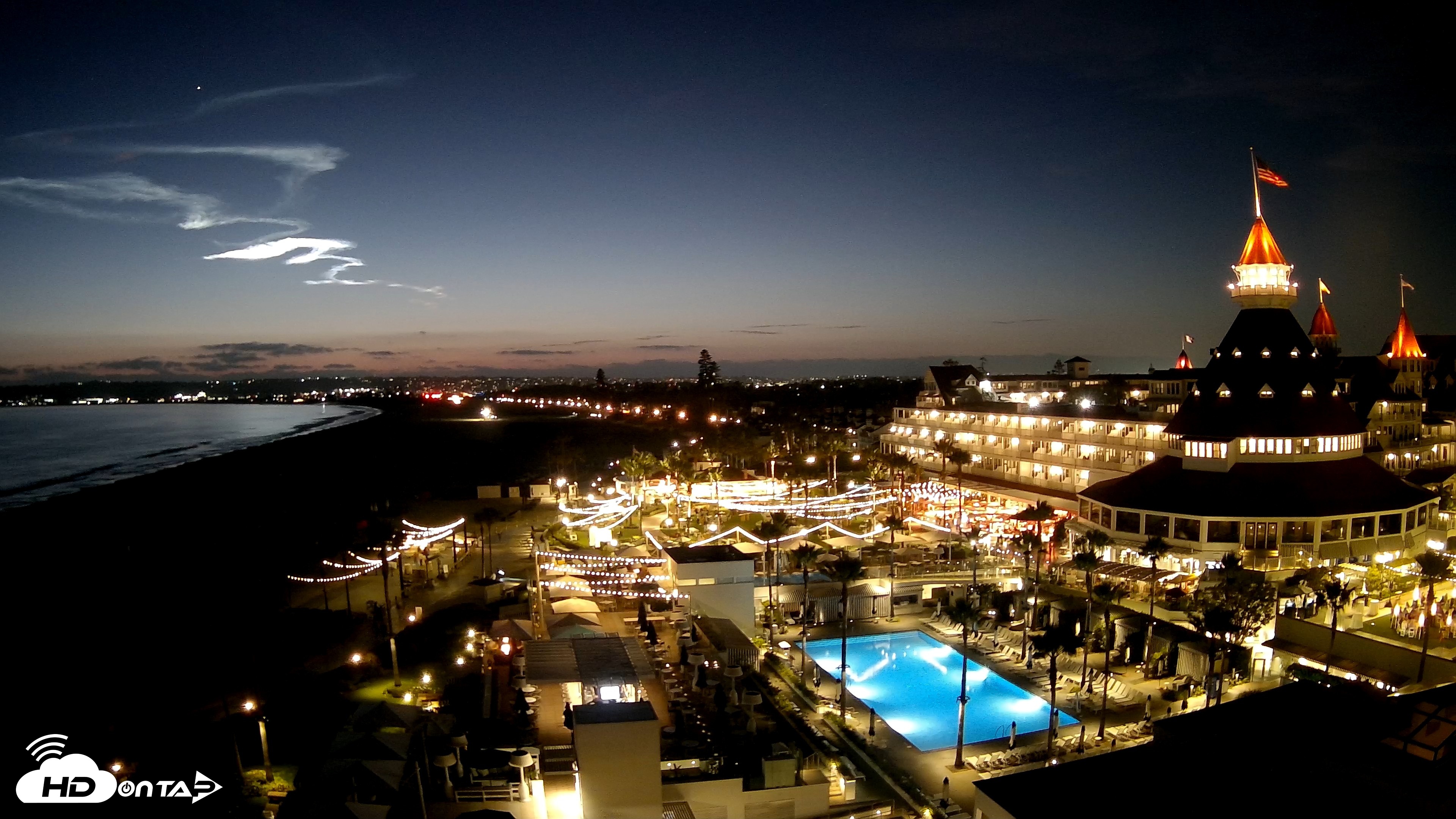Snapshot of Hotel Del Coronado 4K Fixed Live Cam taken Apr 29, 2026, 8:10pm PDT