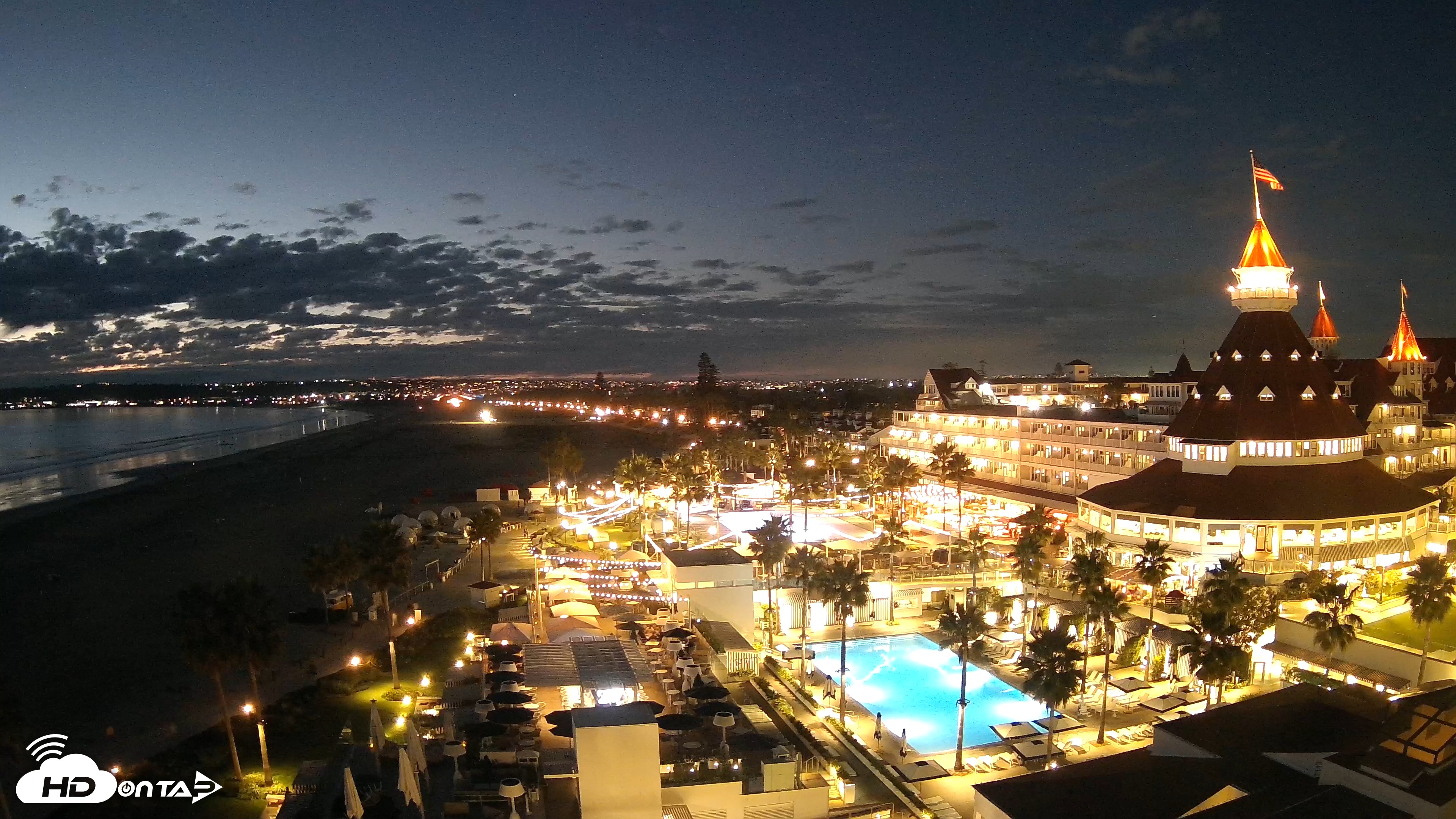Snapshot of Hotel Del Coronado 4K Fixed Live Cam taken Jan 6, 2026, 5:37pm PST