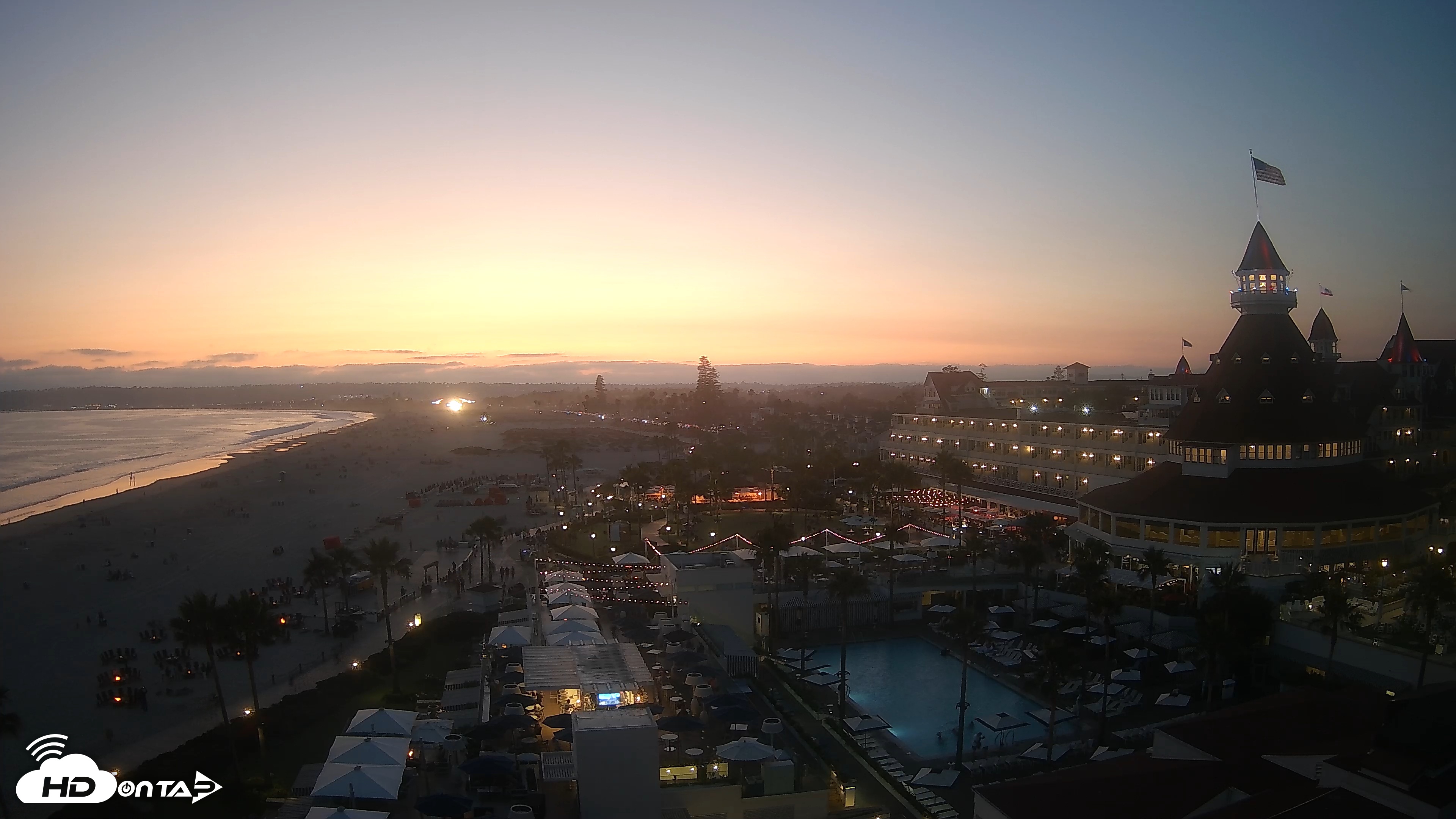 Snapshot of Hotel Del Coronado 4K Fixed Live Cam taken Jul 4, 2025, 8:20pm PDT