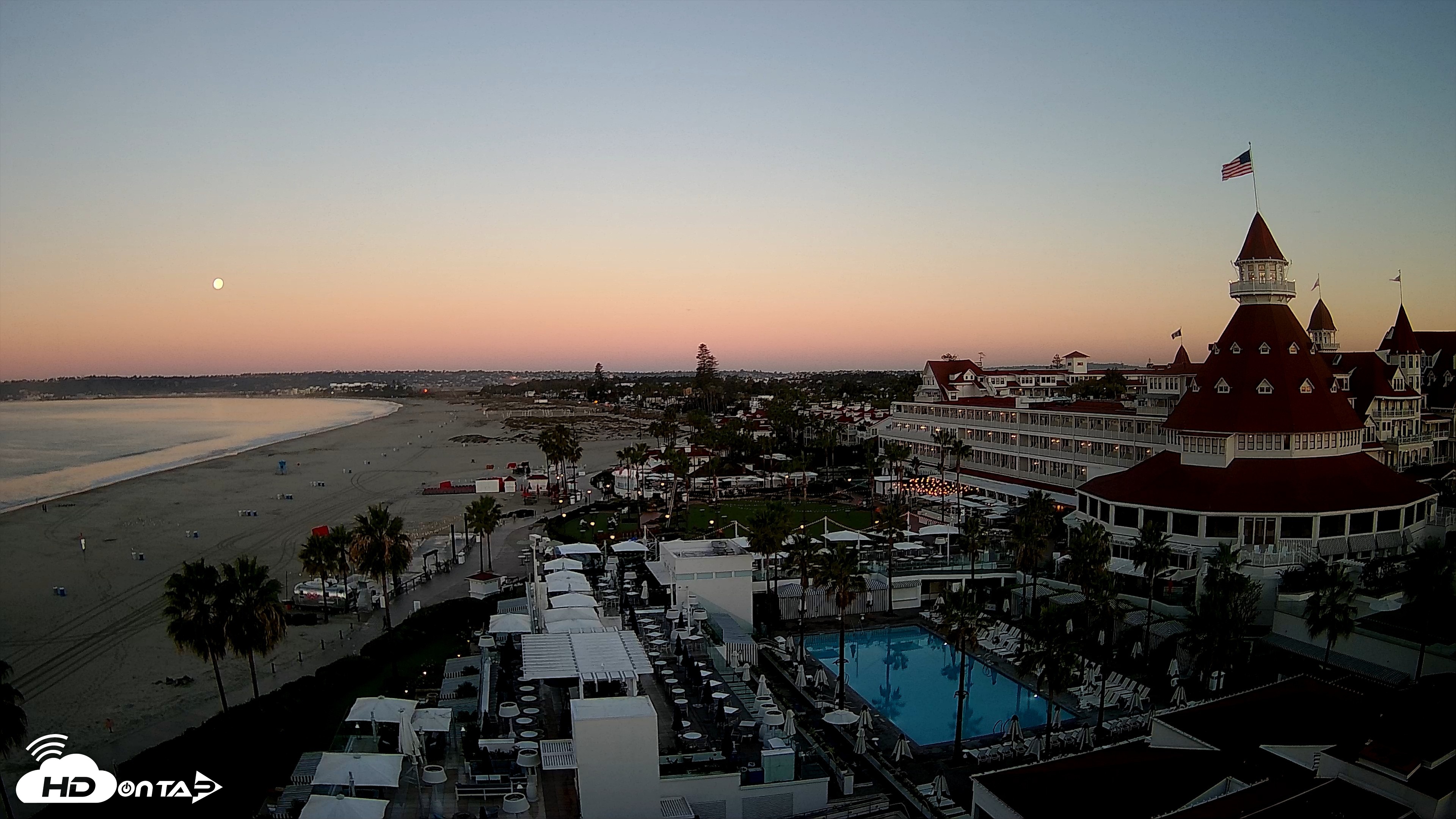 Snapshot of Hotel Del Coronado 4K Fixed Live Cam taken Oct 26, 2026, 7:05am PDT