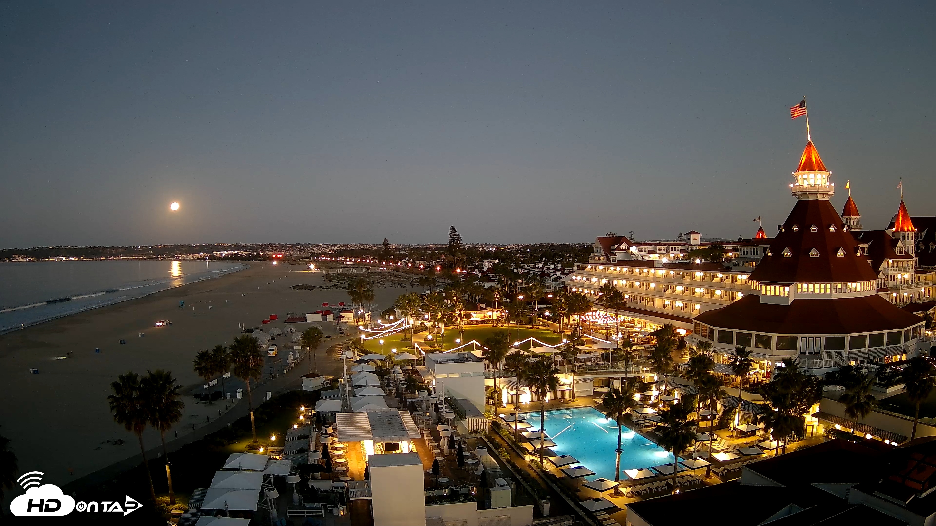 Snapshot of Hotel Del Coronado 4K Fixed Live Cam taken Feb 1, 2026, 6:19am PST