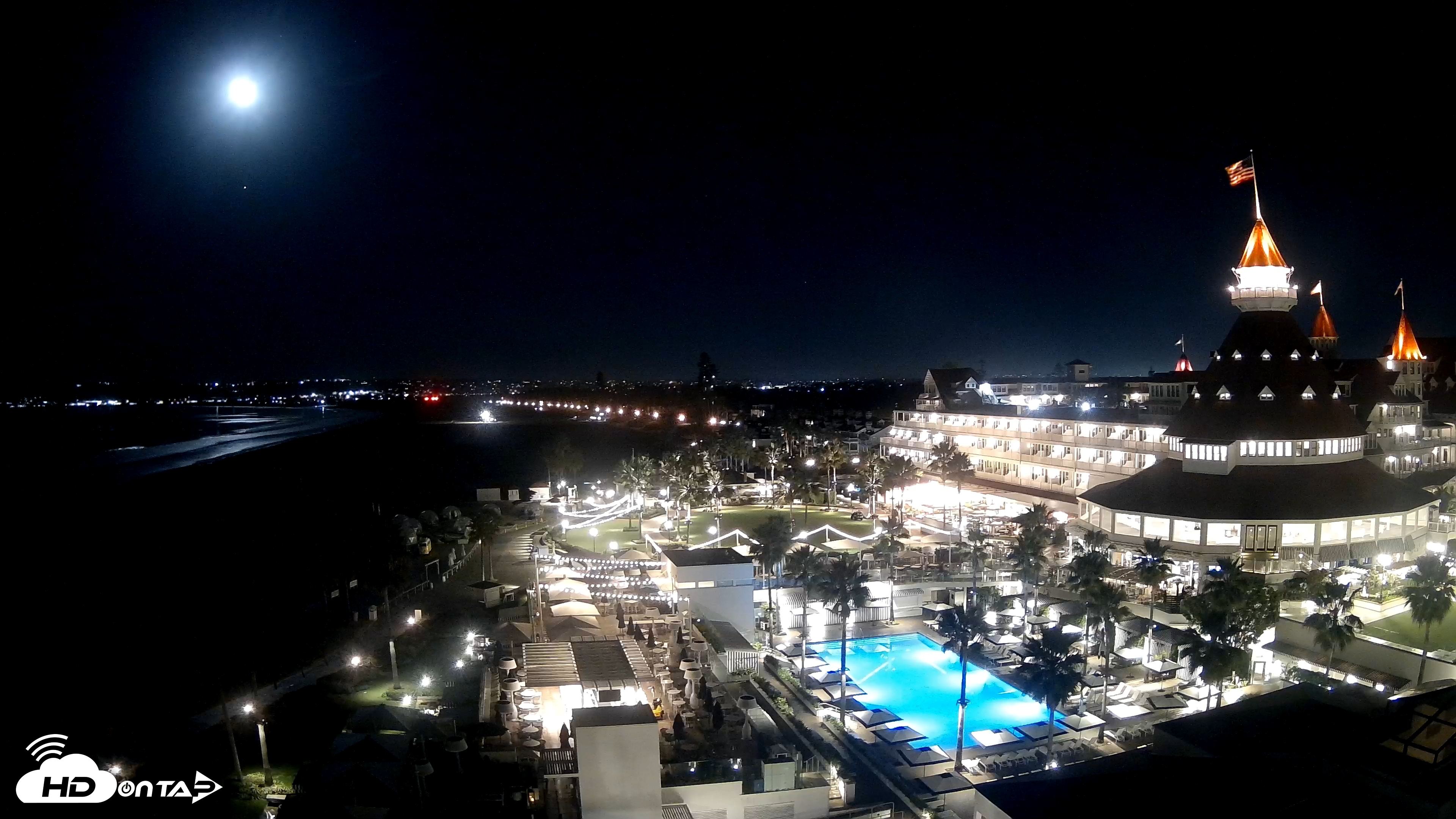 Snapshot of Hotel Del Coronado 4K Fixed Live Cam taken Jan 31, 2026, 4:23am PST