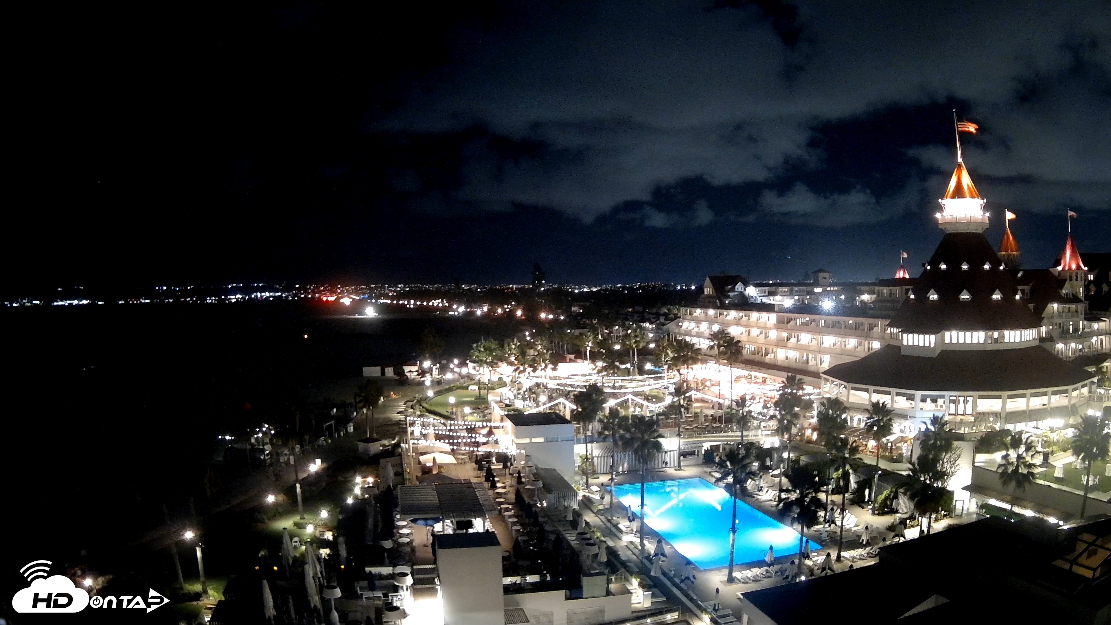 Snapshot of Hotel Del Coronado 4K Fixed Live Cam taken Oct 22, 2026, 7:37pm PDT