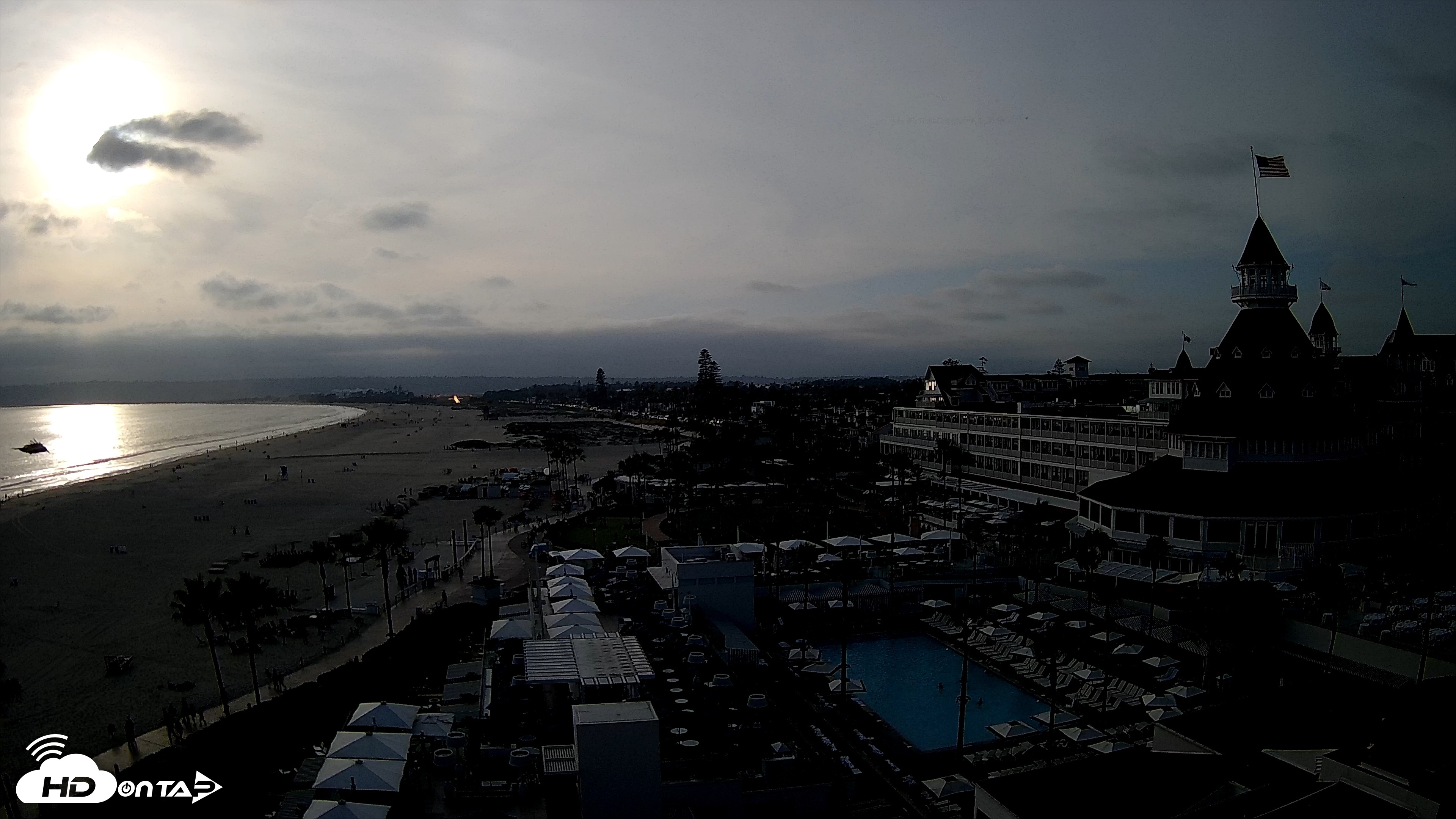 Snapshot of Hotel Del Coronado 4K Fixed Live Cam taken May 2, 2026, 6:16pm PDT