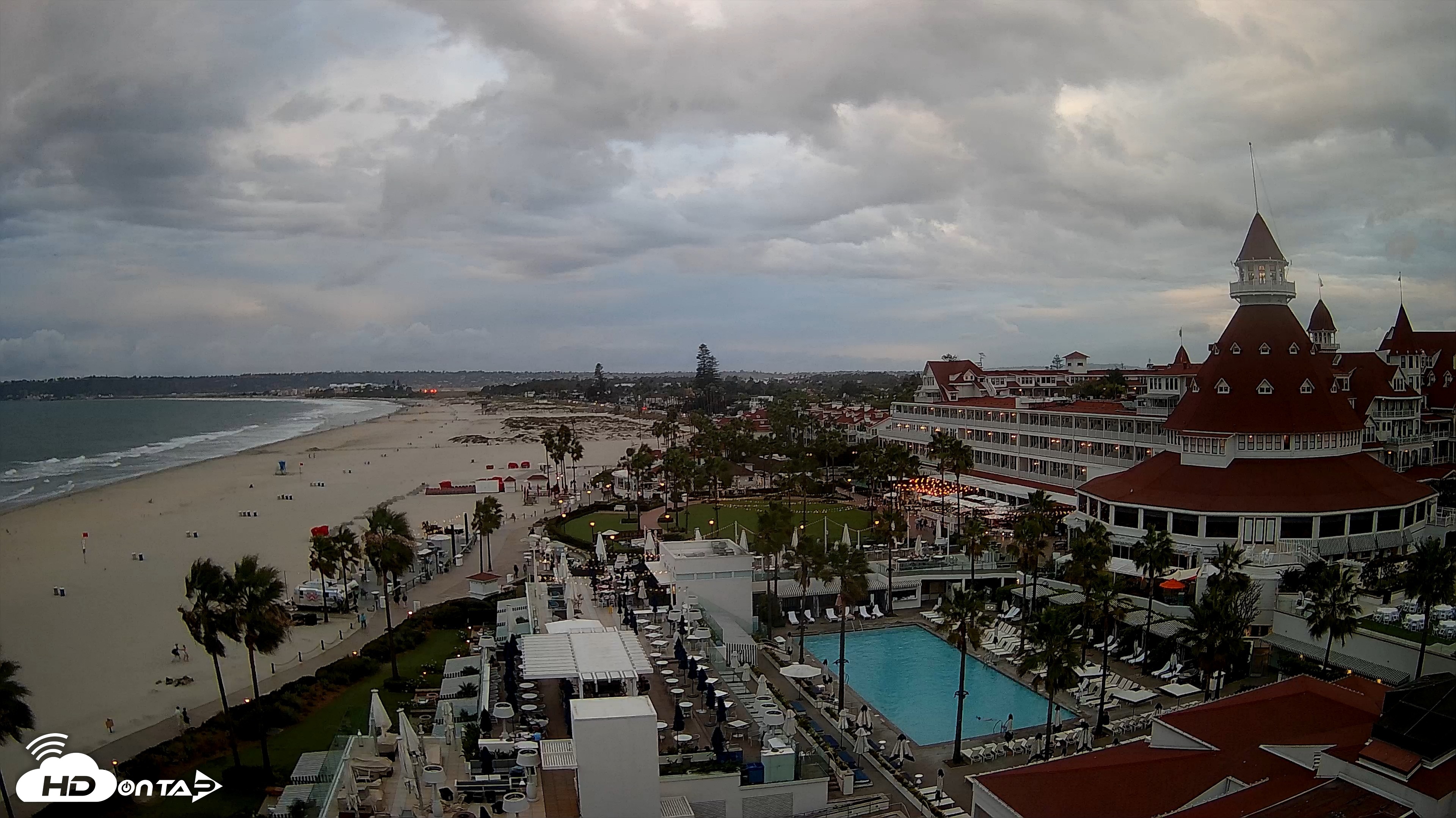 Snapshot of Hotel Del Coronado 4K Fixed Live Cam taken Oct 21, 2026, 5:47pm PDT