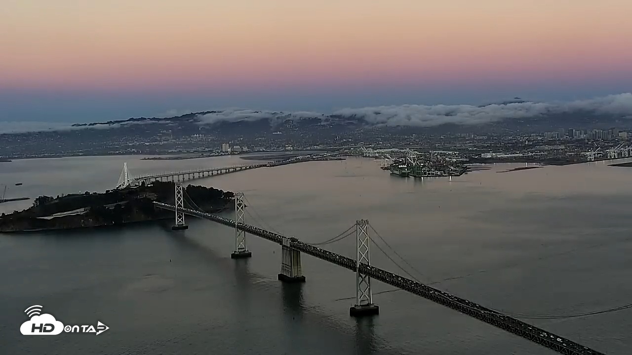 Snapshot of San Francisco Oakland Bay Bridge Live Webcam taken Dec 17, 2025, 5:09pm PST