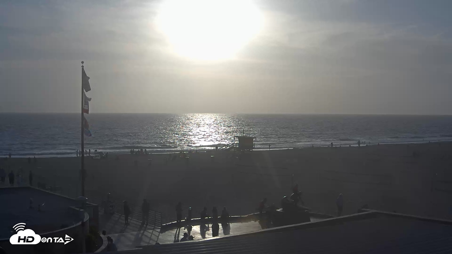 Snapshot of Hermosa Beach Pier North Live Webcam taken Jun 7, 2026, 7:16pm PDT