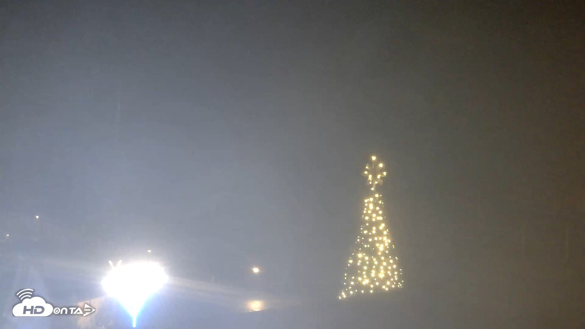 Snapshot of Hermosa Beach Pier North Live Webcam taken Dec 22, 2025, 3:59am PST