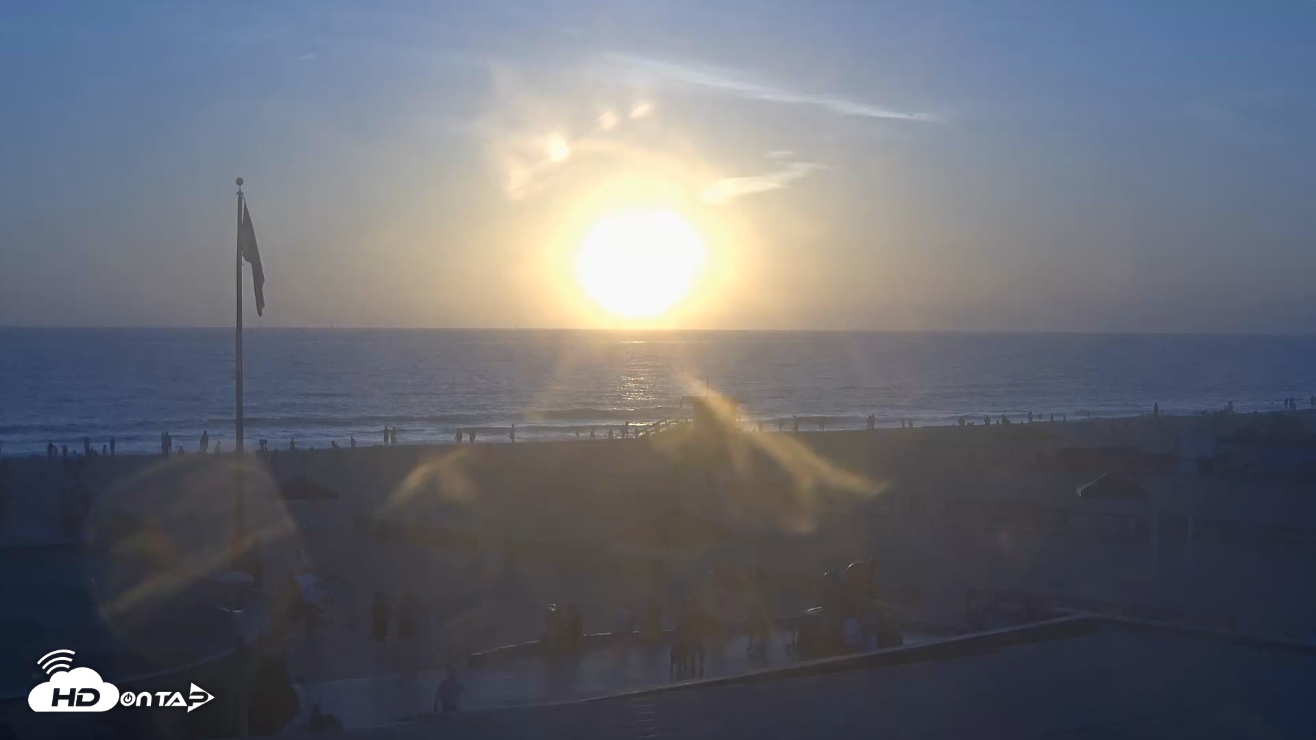 Snapshot of Hermosa Beach Pier North Live Webcam taken Jul 24, 2026, 7:50pm PDT