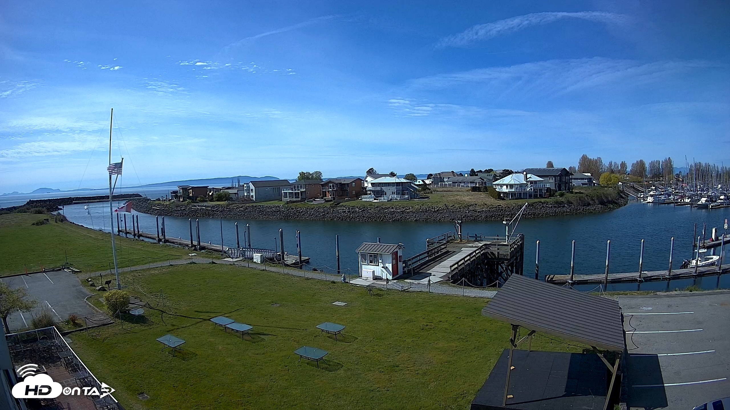 Snapshot of Point Roberts Marina SW Live Webcam taken Apr 20, 2026, 11:07am PDT