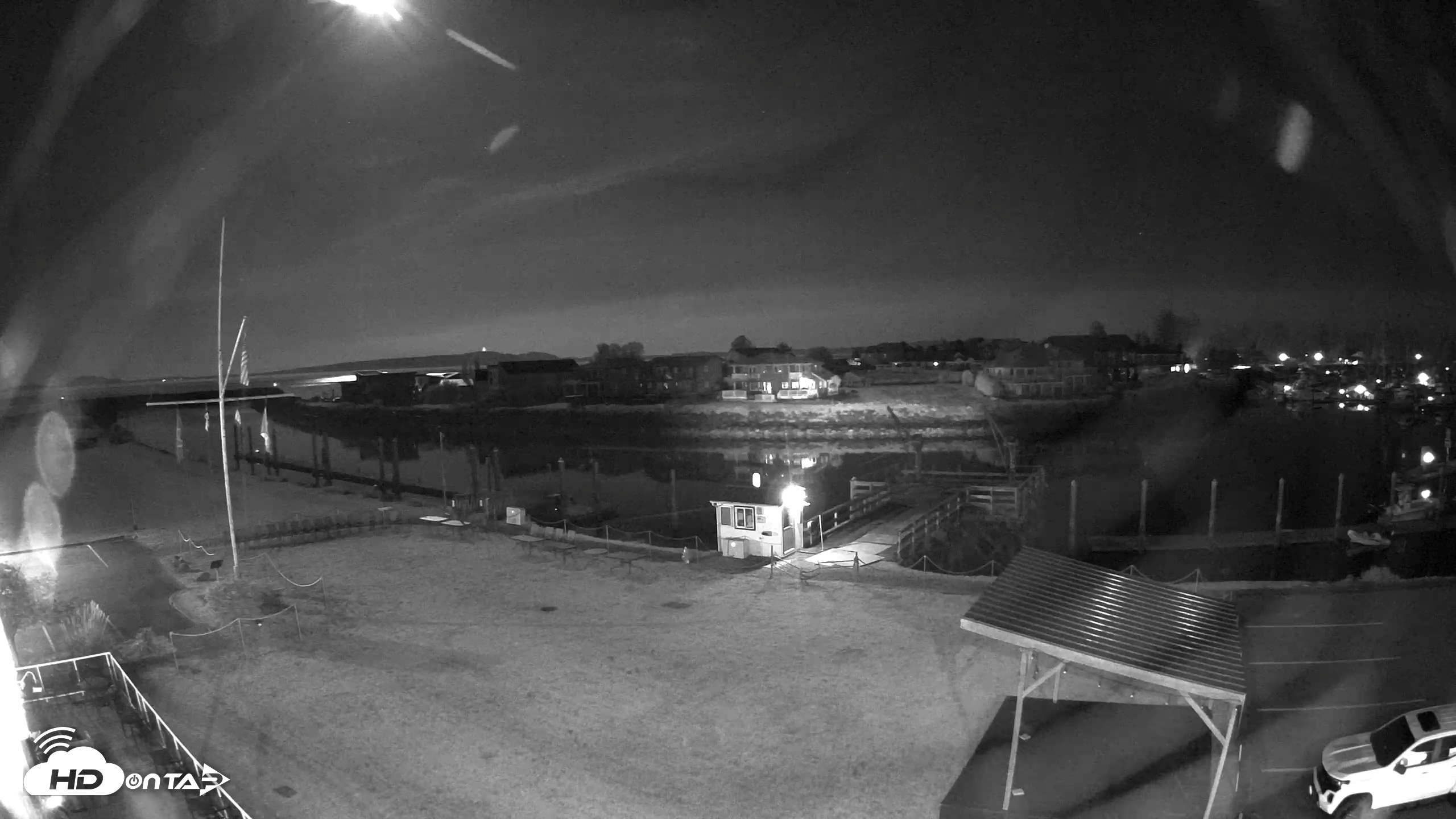 Snapshot of Point Roberts Marina SW Live Webcam taken Apr 30, 2026, 12:37am PDT