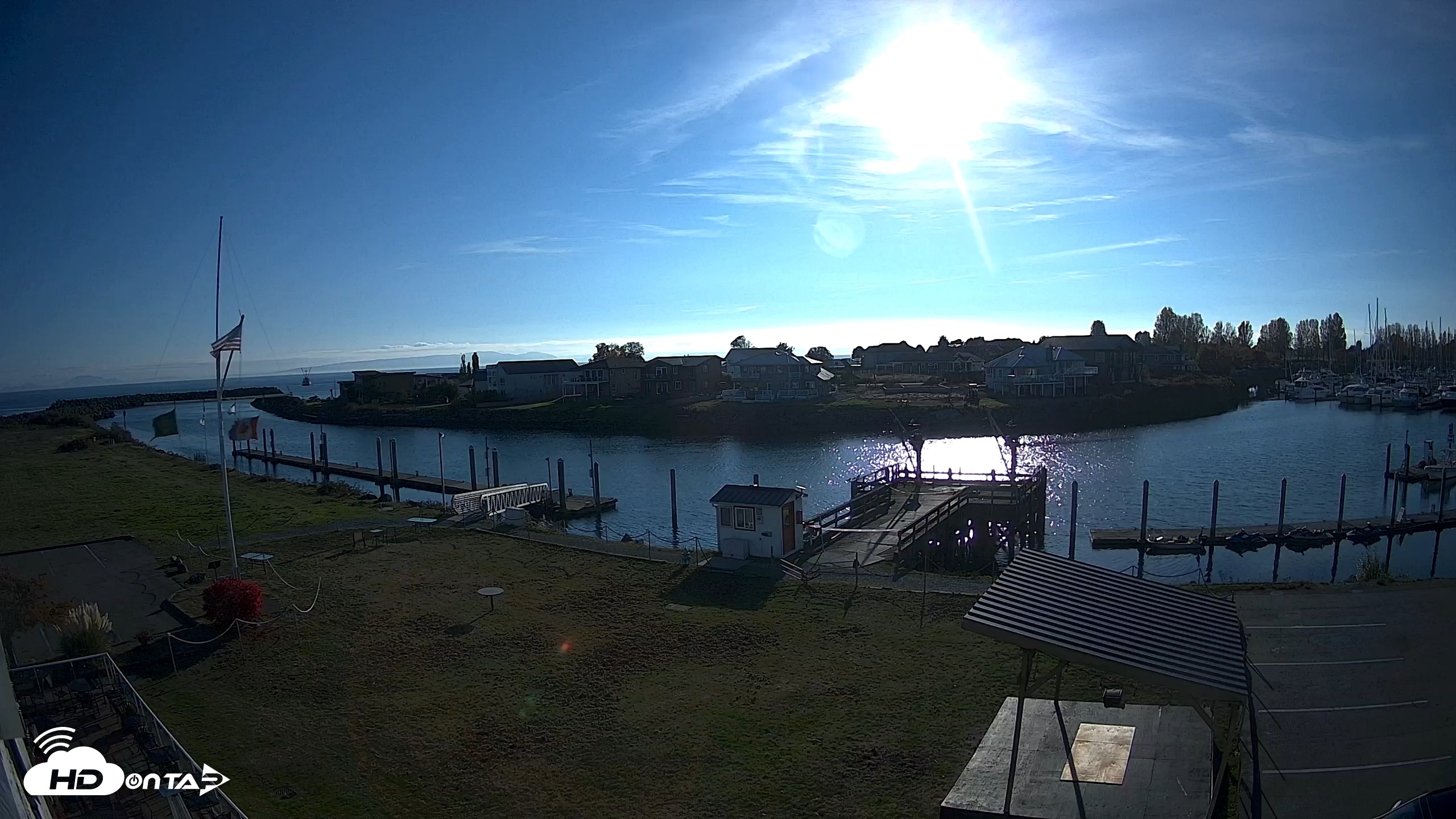 Snapshot of Point Roberts Marina SW Live Webcam taken Oct 14, 2026, 4:15pm PDT