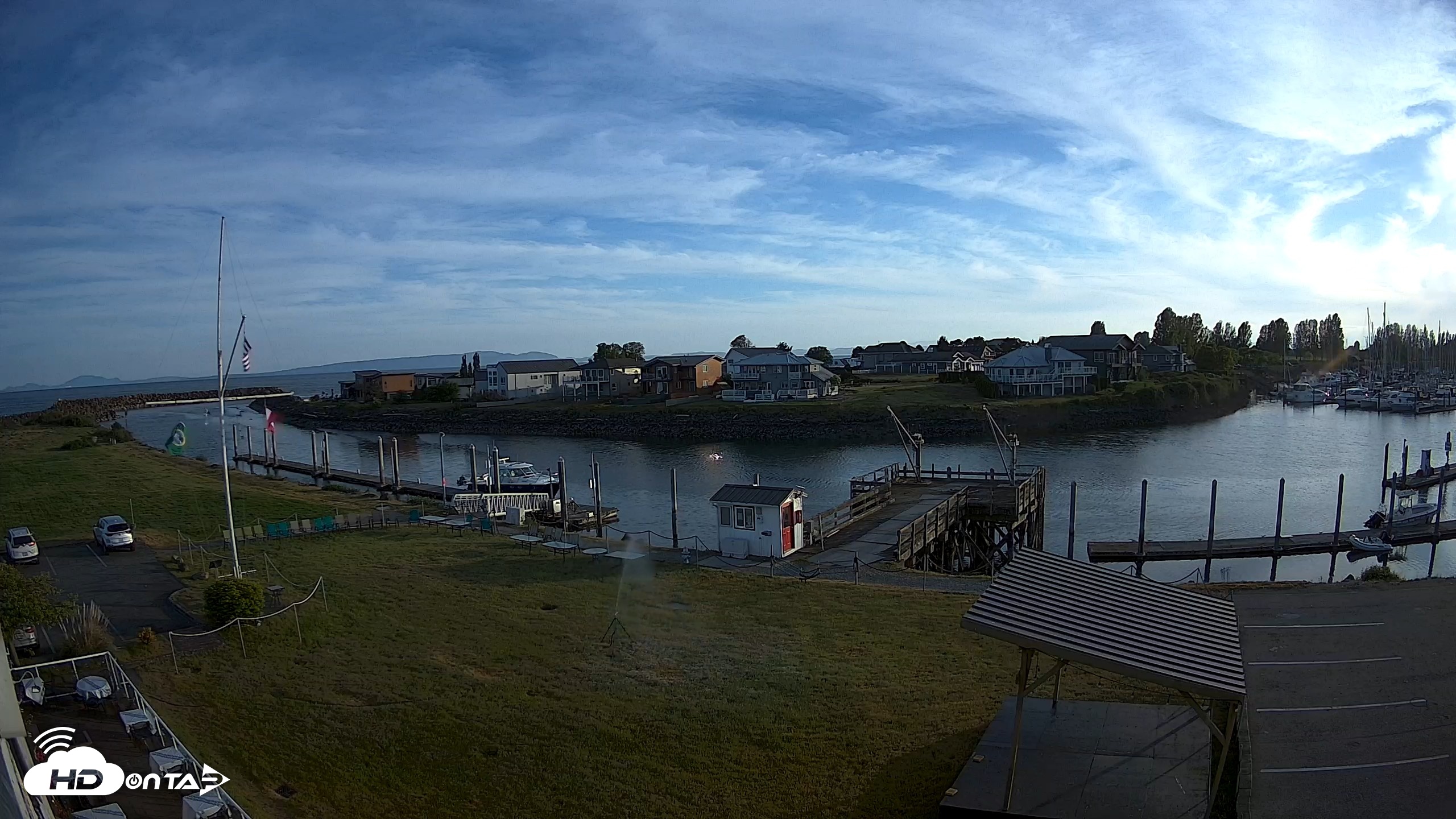 Snapshot of Point Roberts Marina SW Live Webcam taken May 7, 2026, 7:22pm PDT