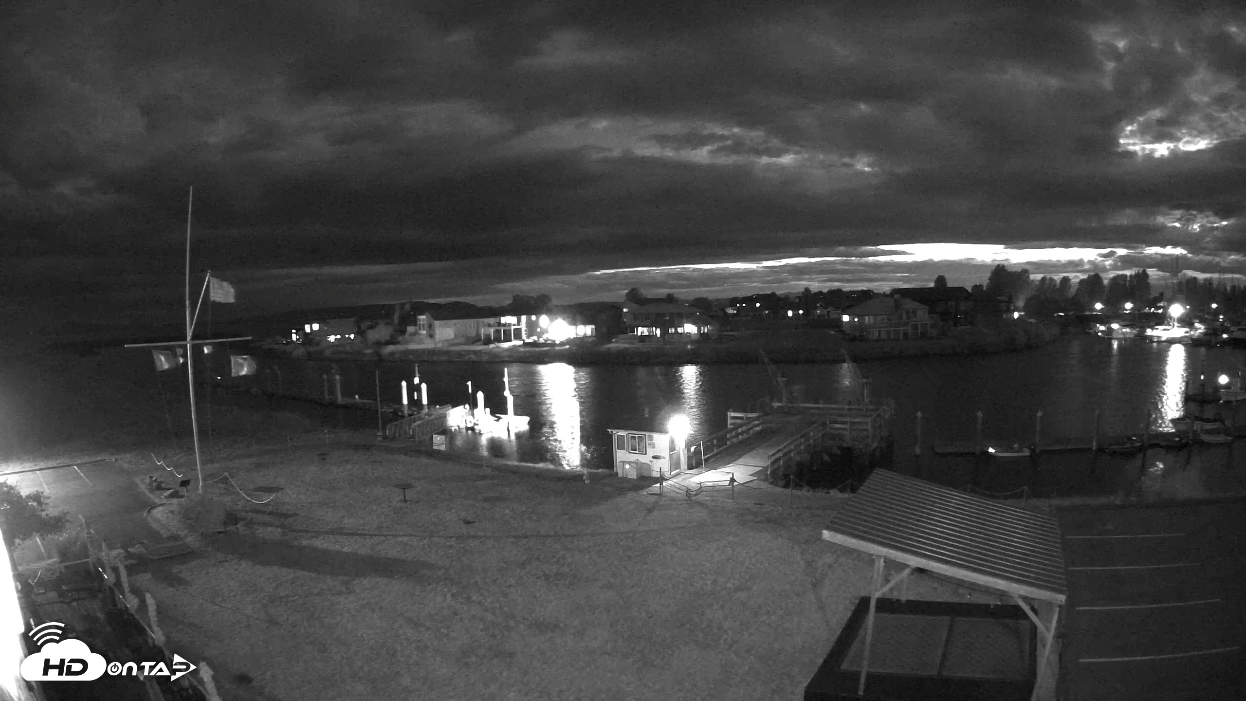 Snapshot of Point Roberts Marina SW Live Webcam taken Sep 1, 2026, 8:44pm PDT