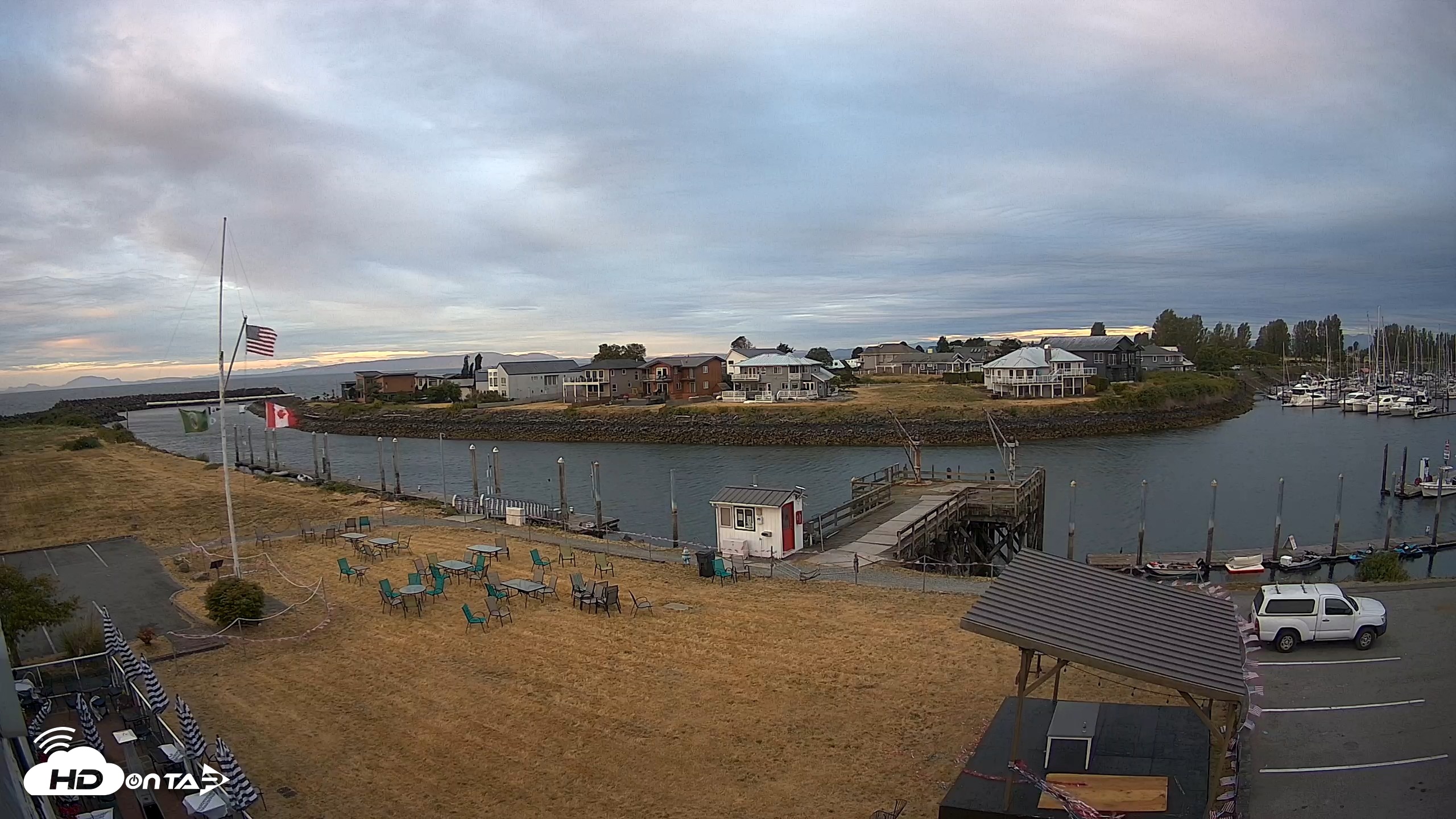 Snapshot of Point Roberts Marina SW Live Webcam taken Jul 9, 2026, 5:41am PDT