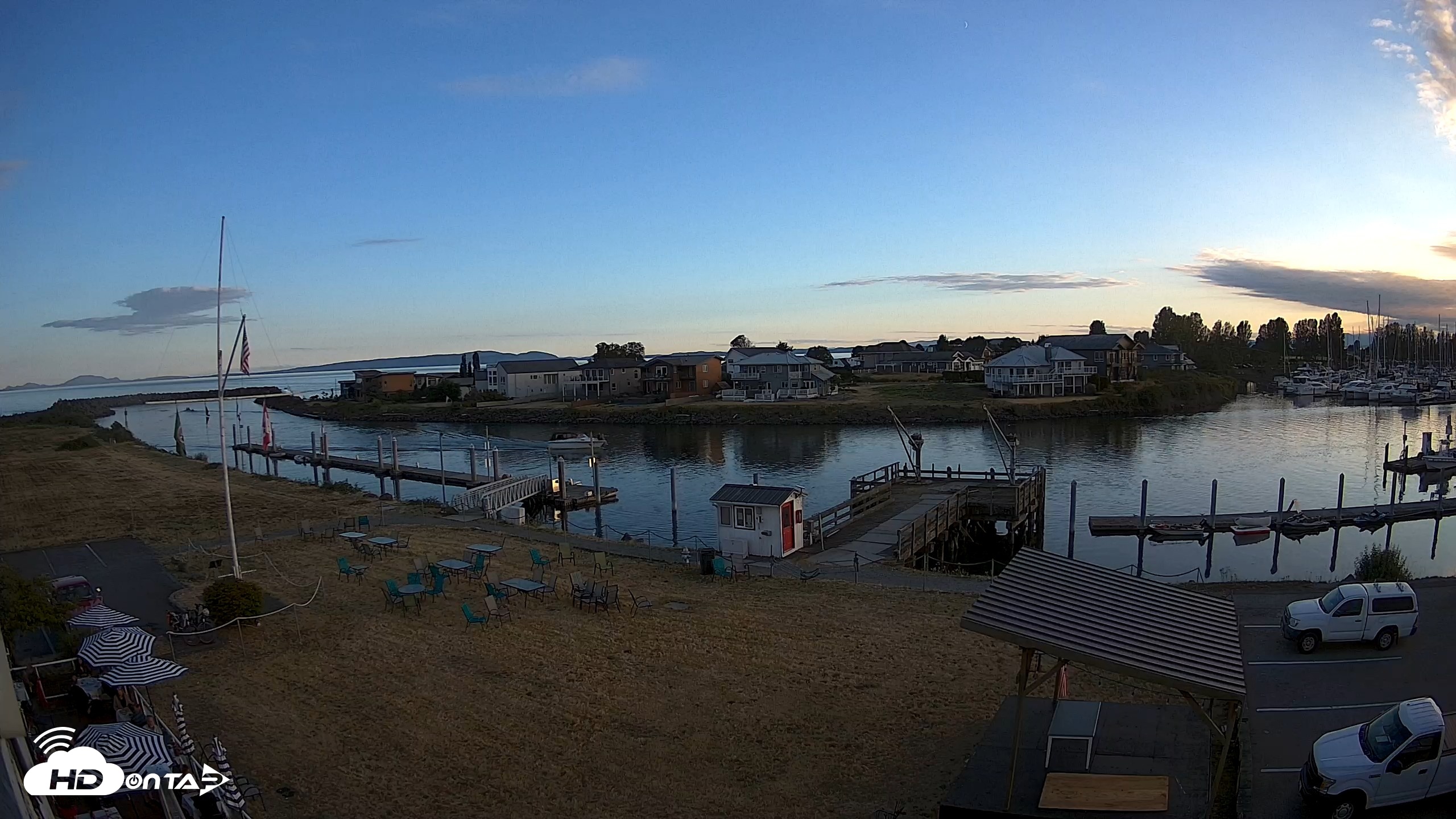 Snapshot of Point Roberts Marina SW Live Webcam taken Jul 18, 2026, 8:33pm PDT