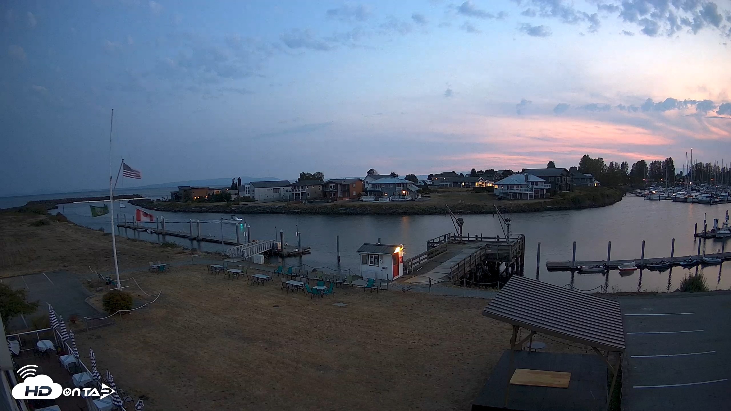 Snapshot of Point Roberts Marina SW Live Webcam taken Aug 25, 2026, 8:34pm PDT