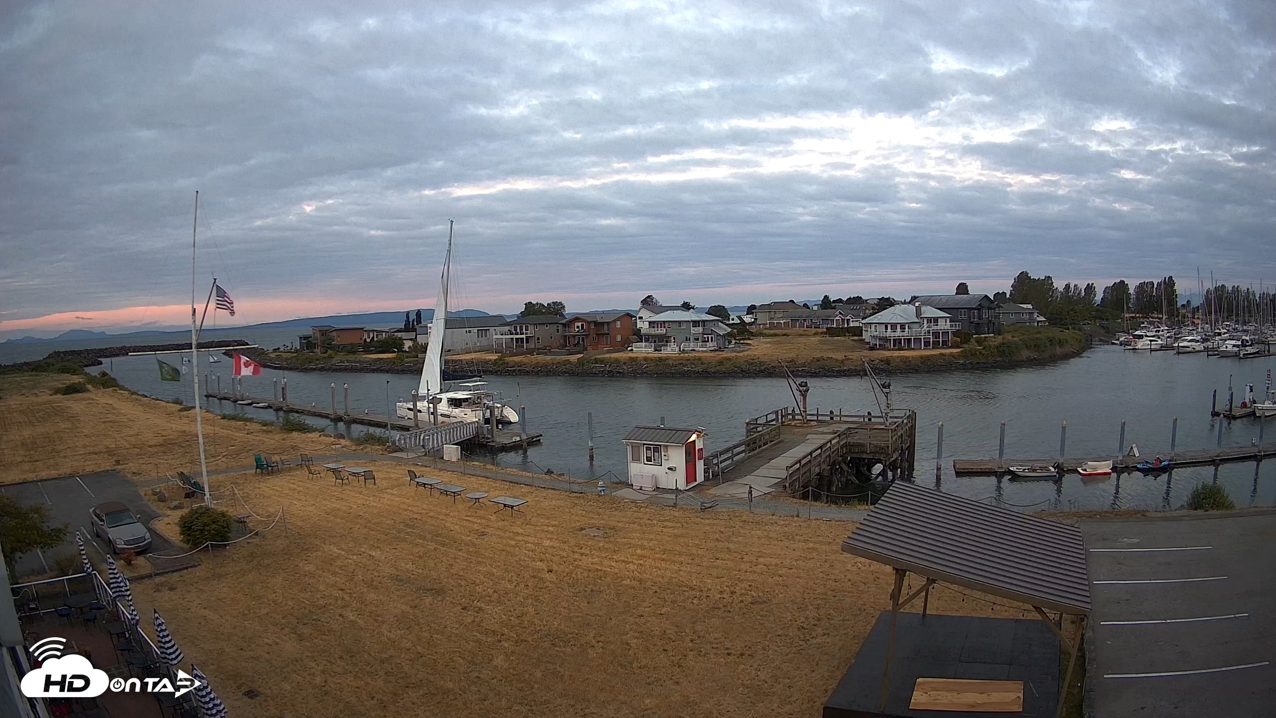 Snapshot of Point Roberts Marina SW Live Webcam taken Jul 2, 2026, 5:11am PDT