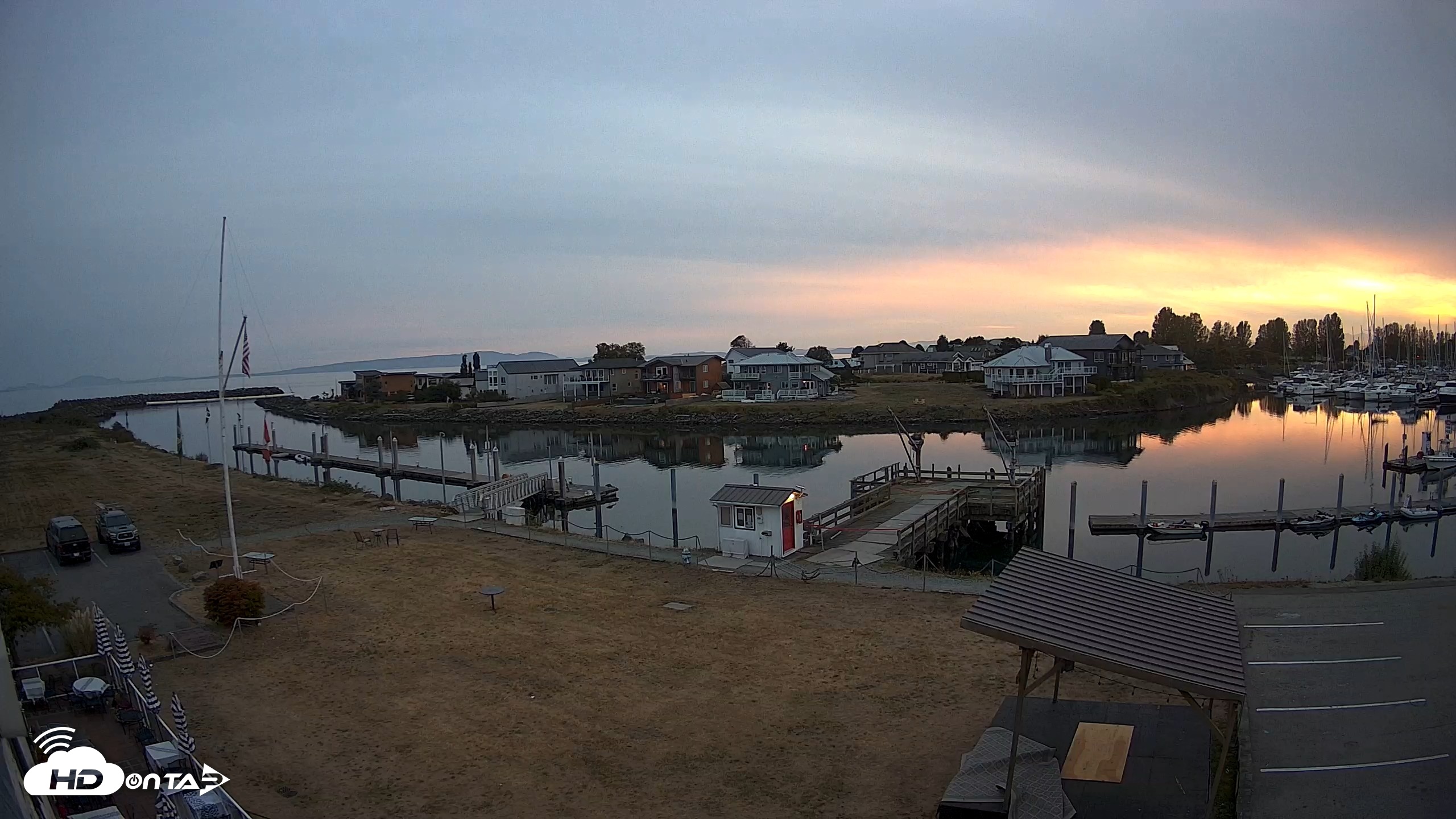 Snapshot of Point Roberts Marina SW Live Webcam taken Sep 11, 2026, 7:37pm PDT