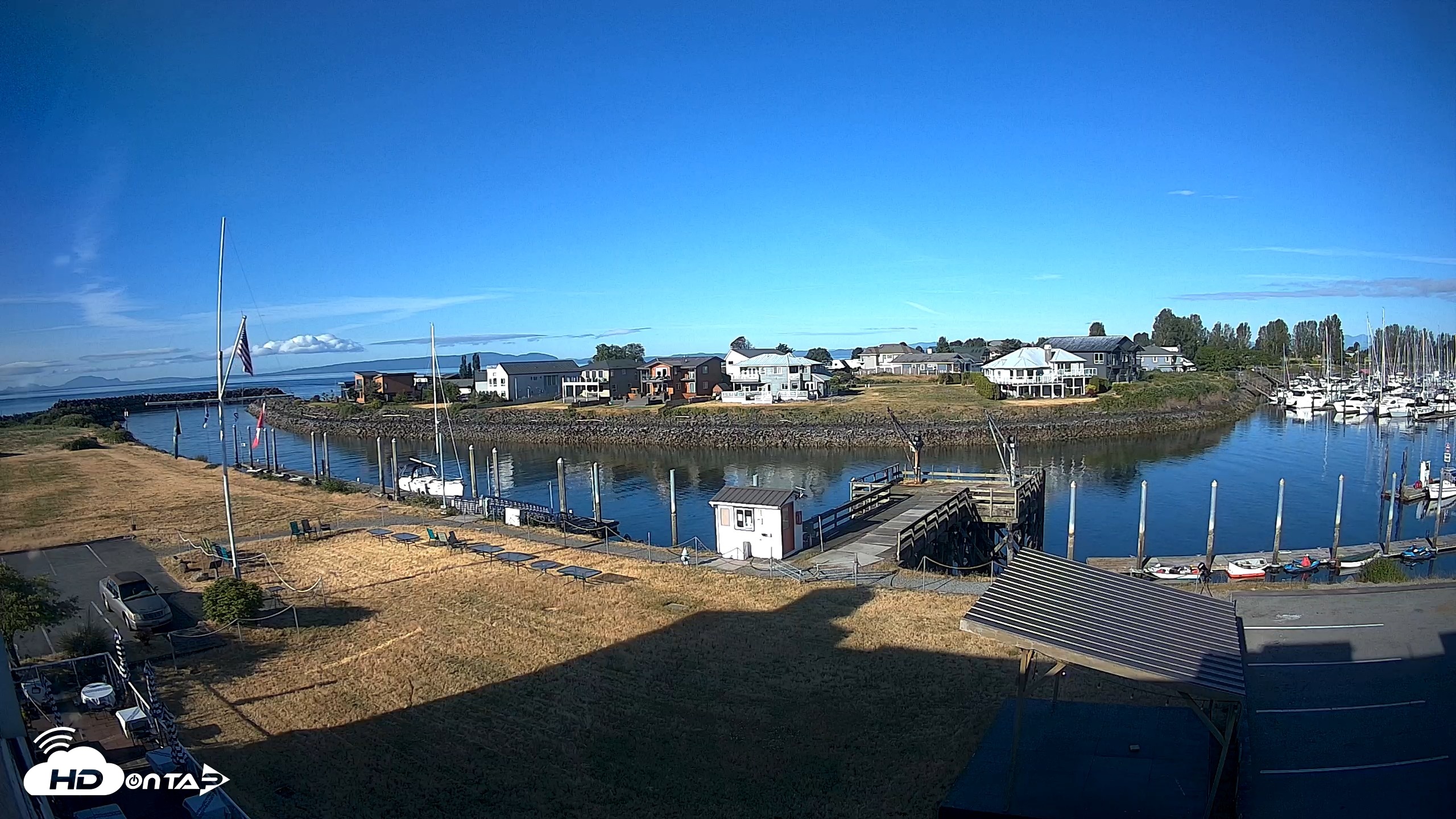 Snapshot of Point Roberts Marina SW Live Webcam taken Jun 12, 2026, 7:30am PDT