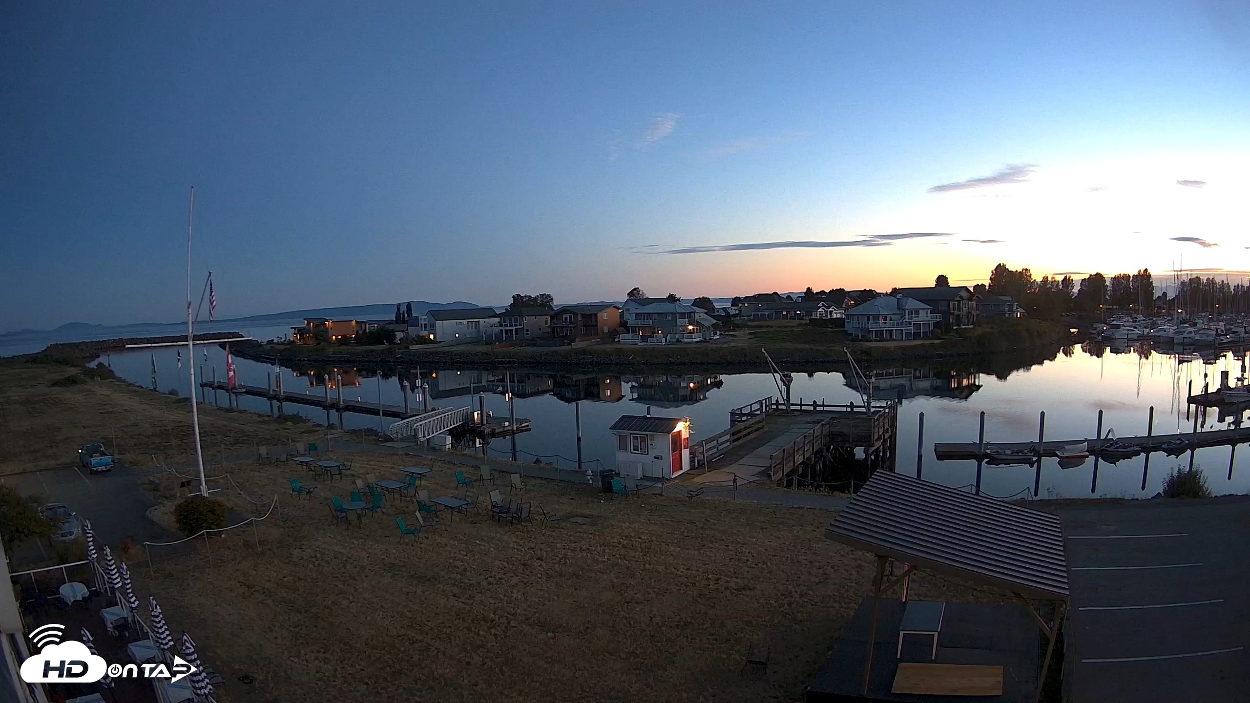 Snapshot of Point Roberts Marina SW Live Webcam taken Jul 30, 2026, 9:27pm PDT