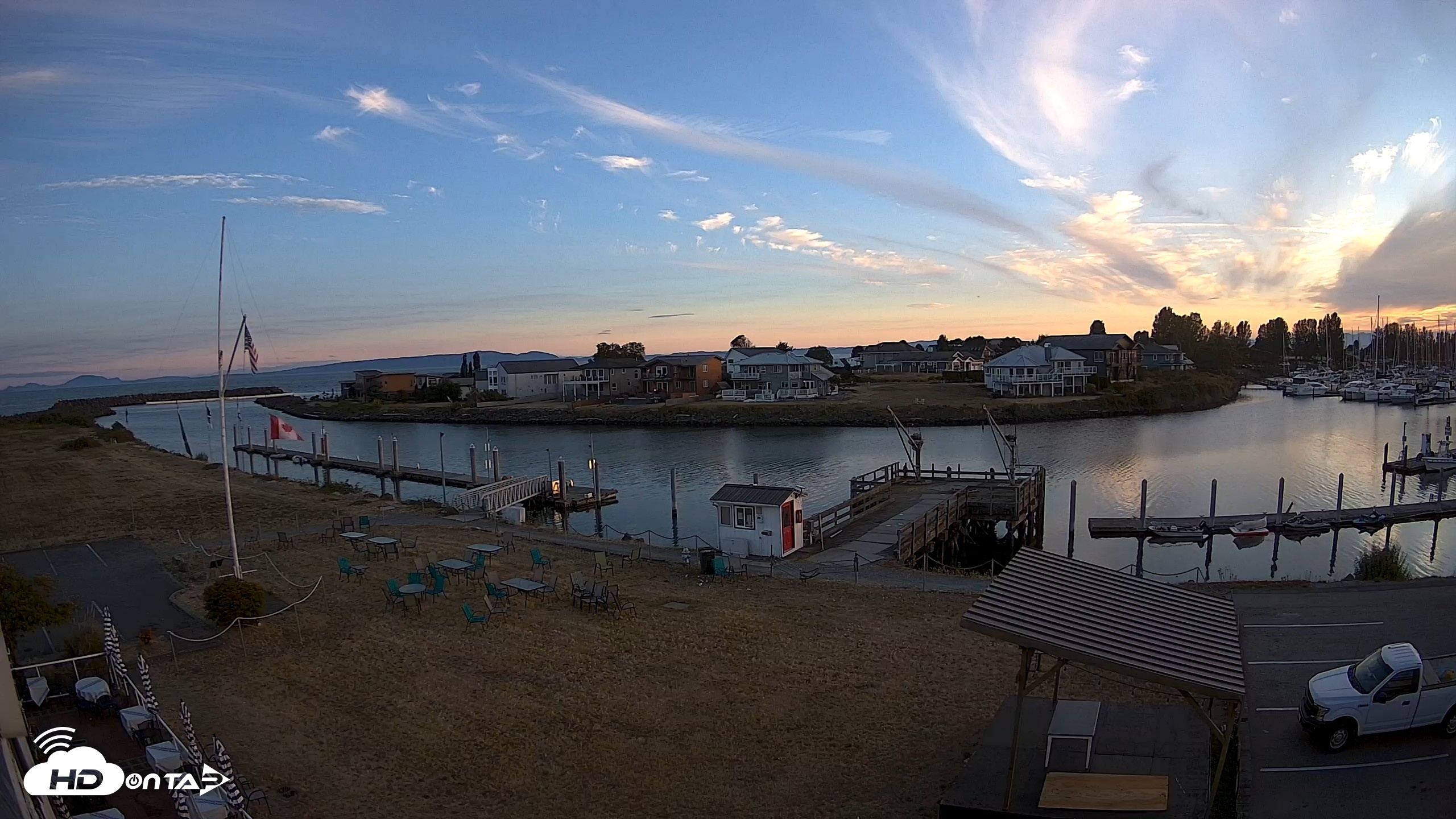 Snapshot of Point Roberts Marina SW Live Webcam taken Aug 10, 2026, 8:23pm PDT