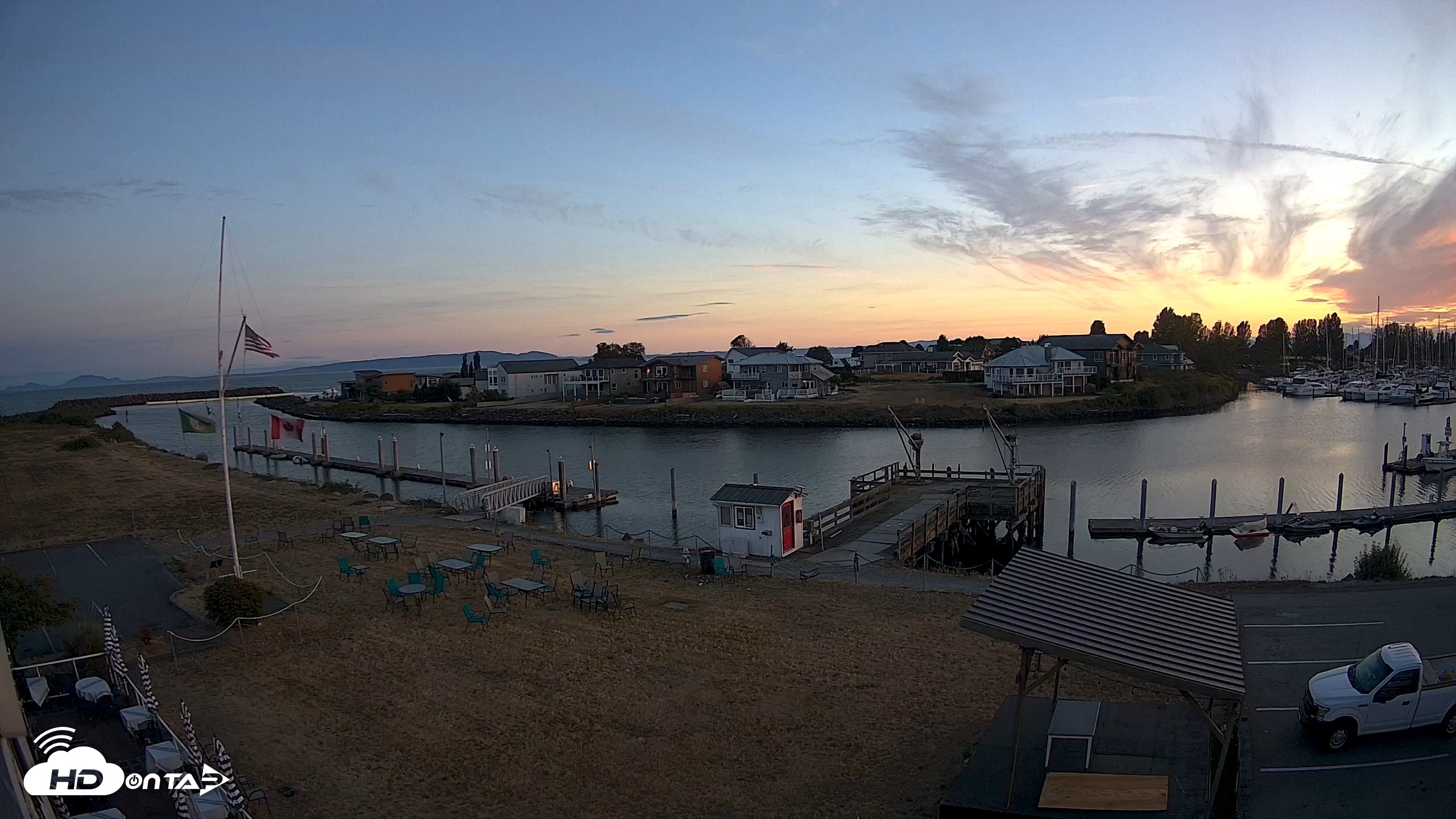 Snapshot of Point Roberts Marina SW Live Webcam taken Aug 10, 2026, 8:38pm PDT