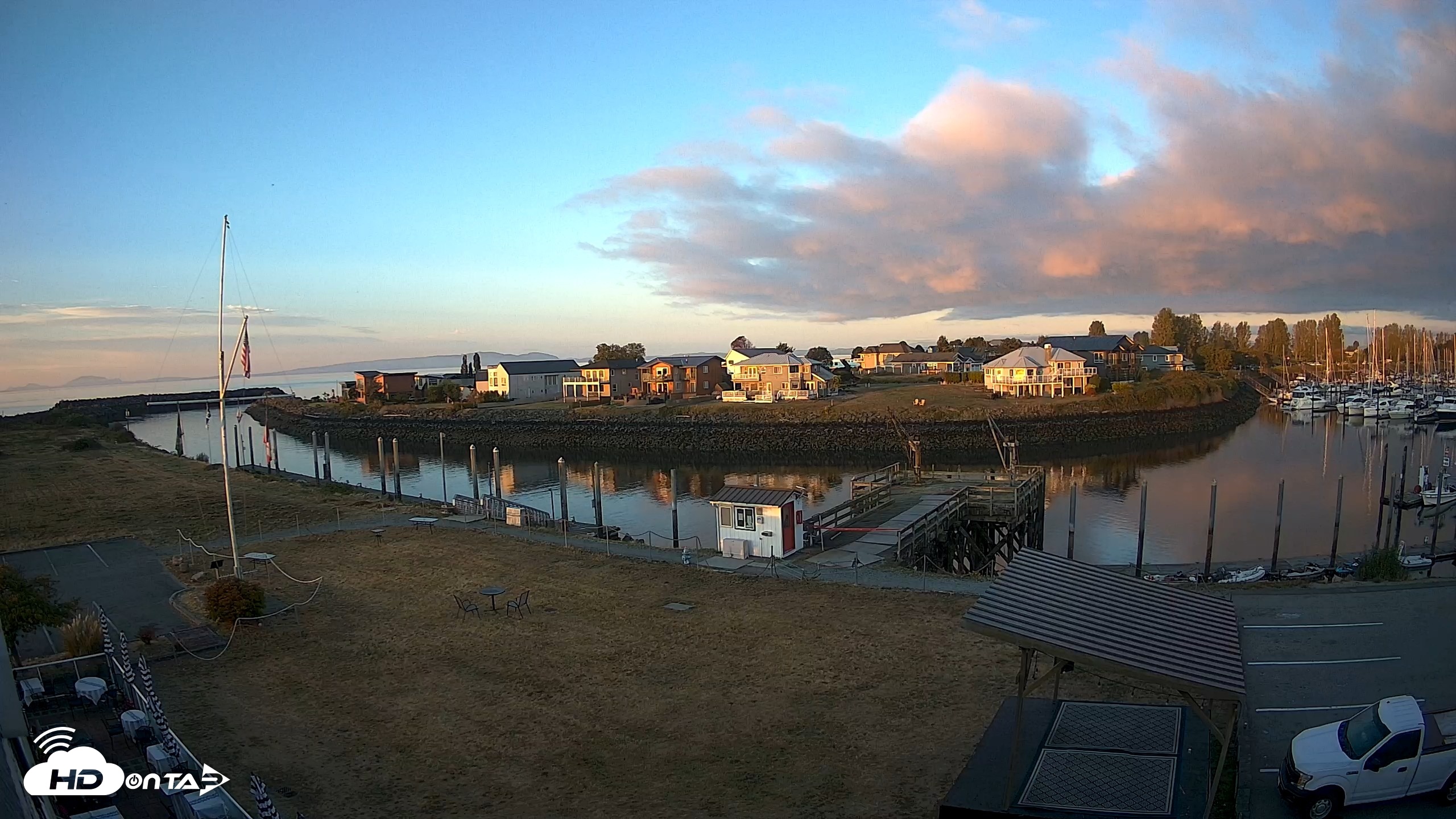 Snapshot of Point Roberts Marina SW Live Webcam taken Sep 6, 2026, 6:55am PDT