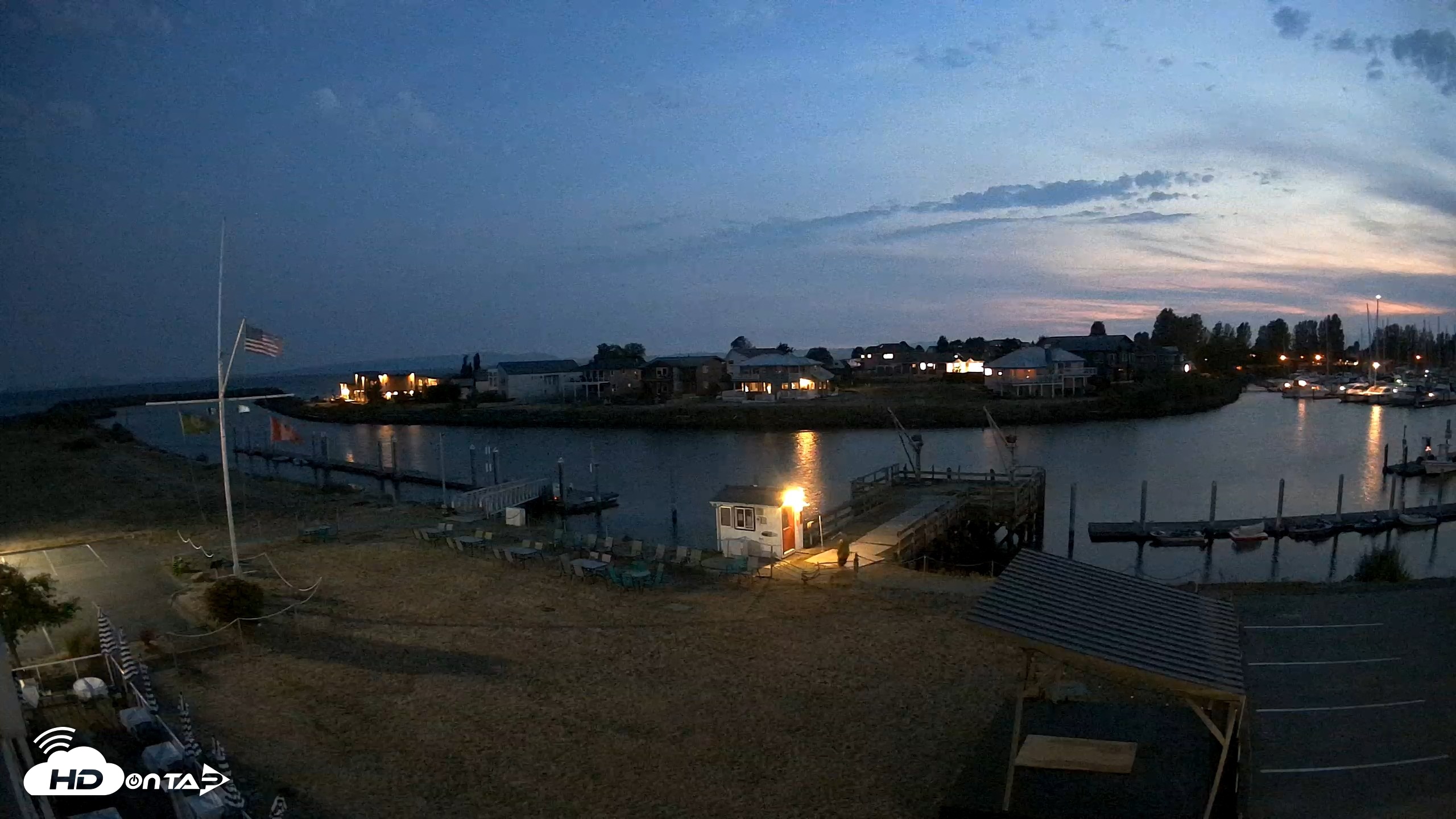 Snapshot of Point Roberts Marina SW Live Webcam taken Aug 25, 2026, 8:52pm PDT
