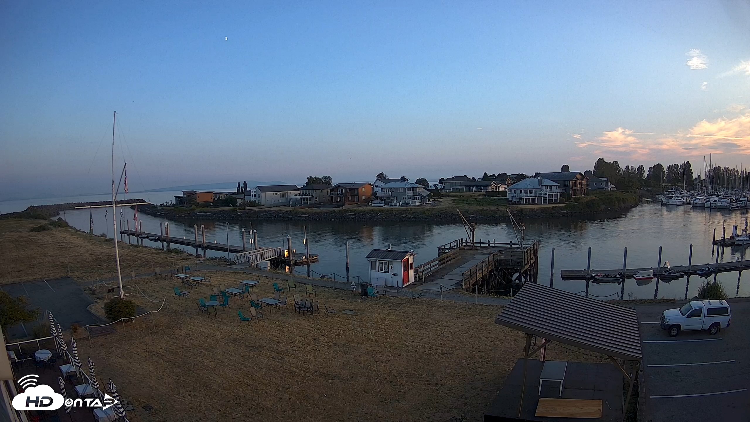 Snapshot of Point Roberts Marina SW Live Webcam taken Jul 21, 2026, 8:27pm PDT