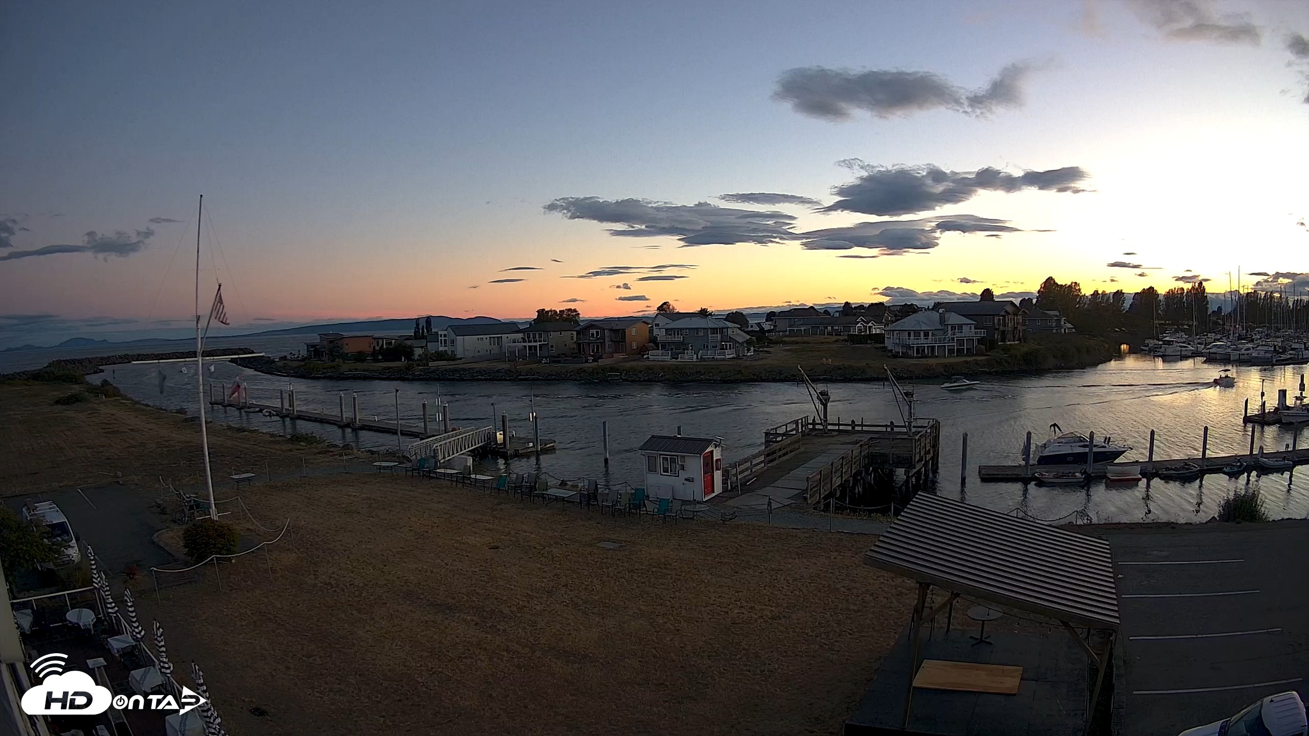 Snapshot of Point Roberts Marina SW Live Webcam taken Aug 27, 2026, 8:13pm PDT