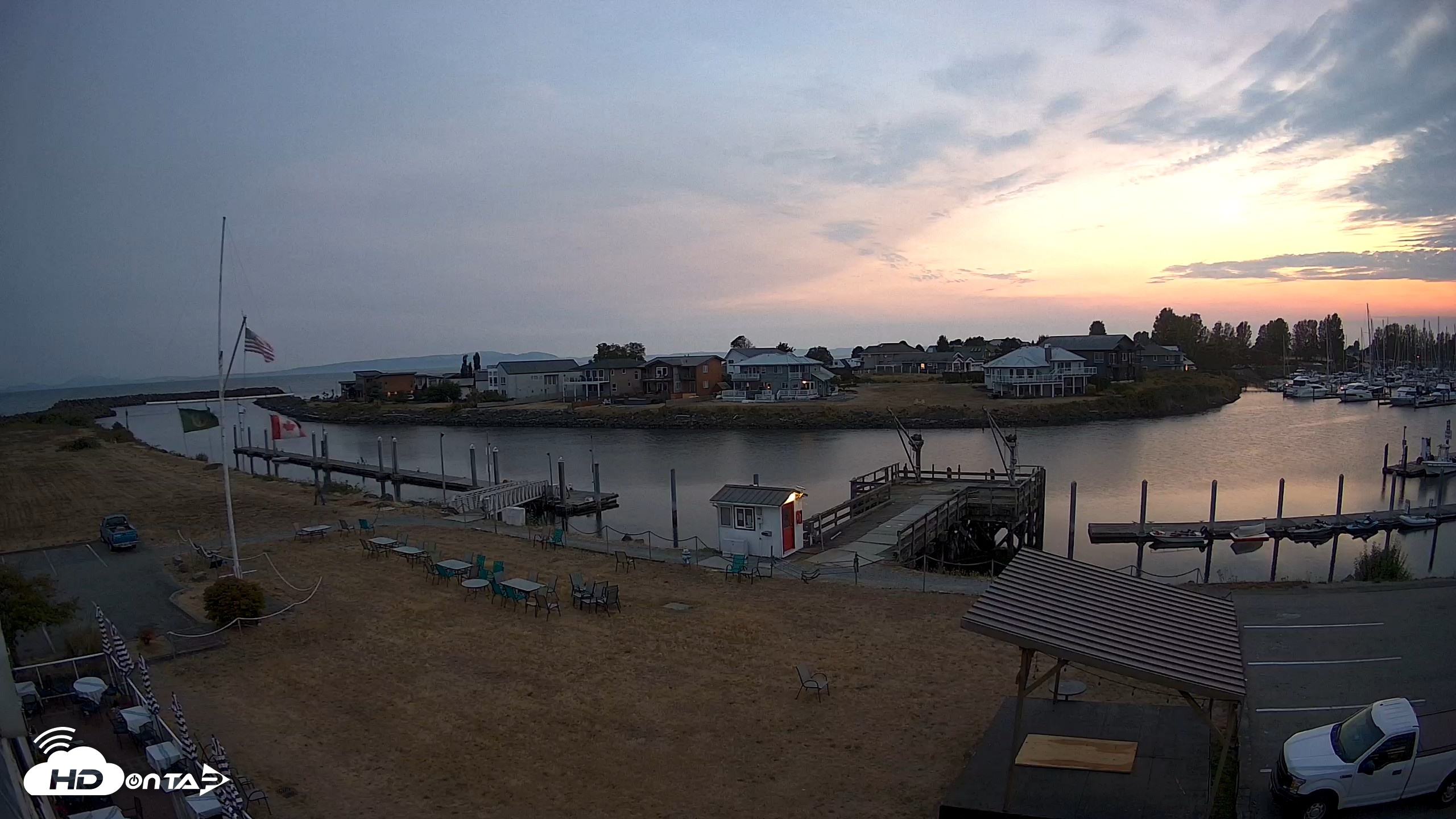 Snapshot of Point Roberts Marina SW Live Webcam taken Aug 21, 2026, 8:33pm PDT