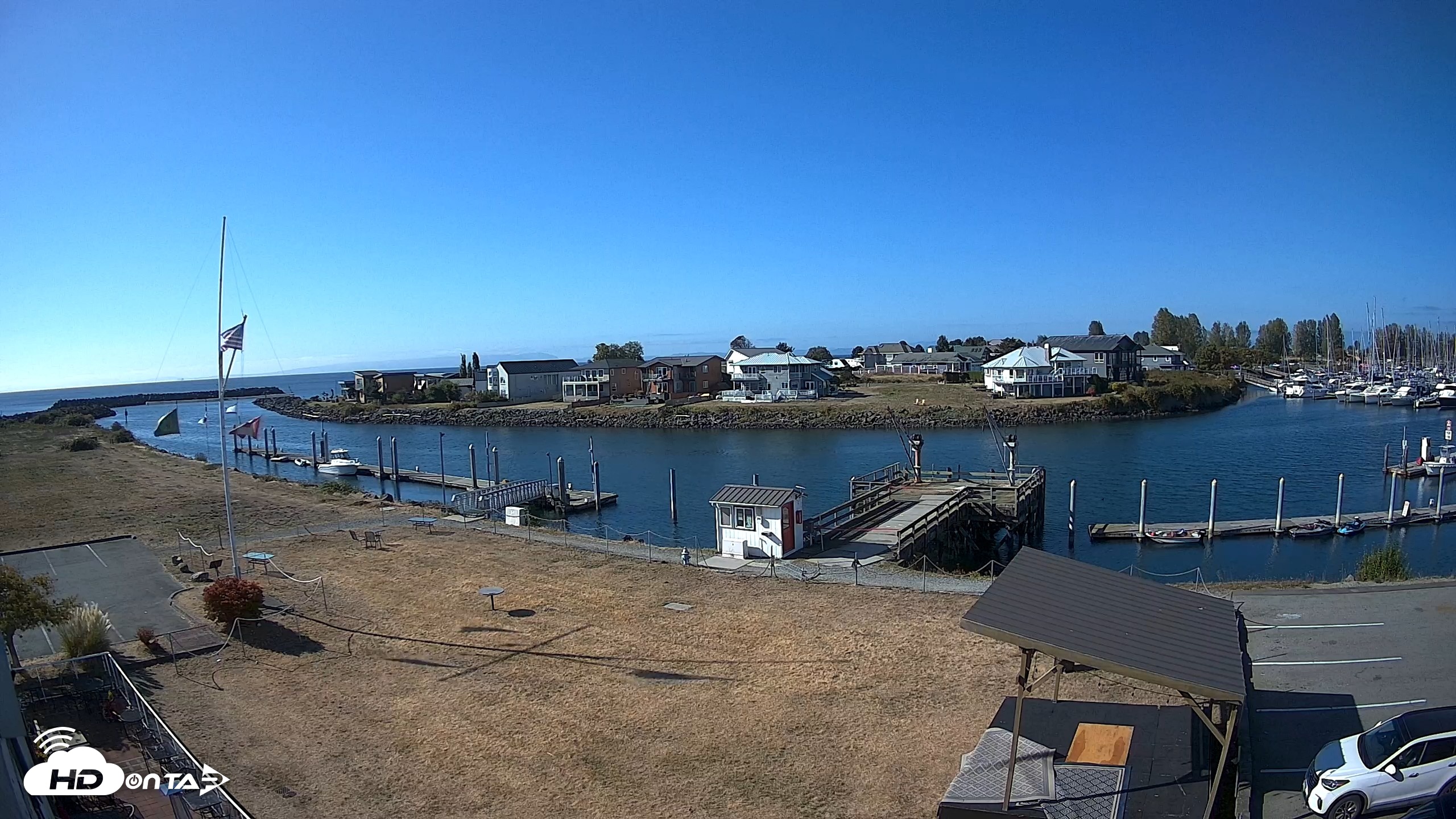 Snapshot of Point Roberts Marina SW Live Webcam taken Sep 17, 2026, 10:41am PDT