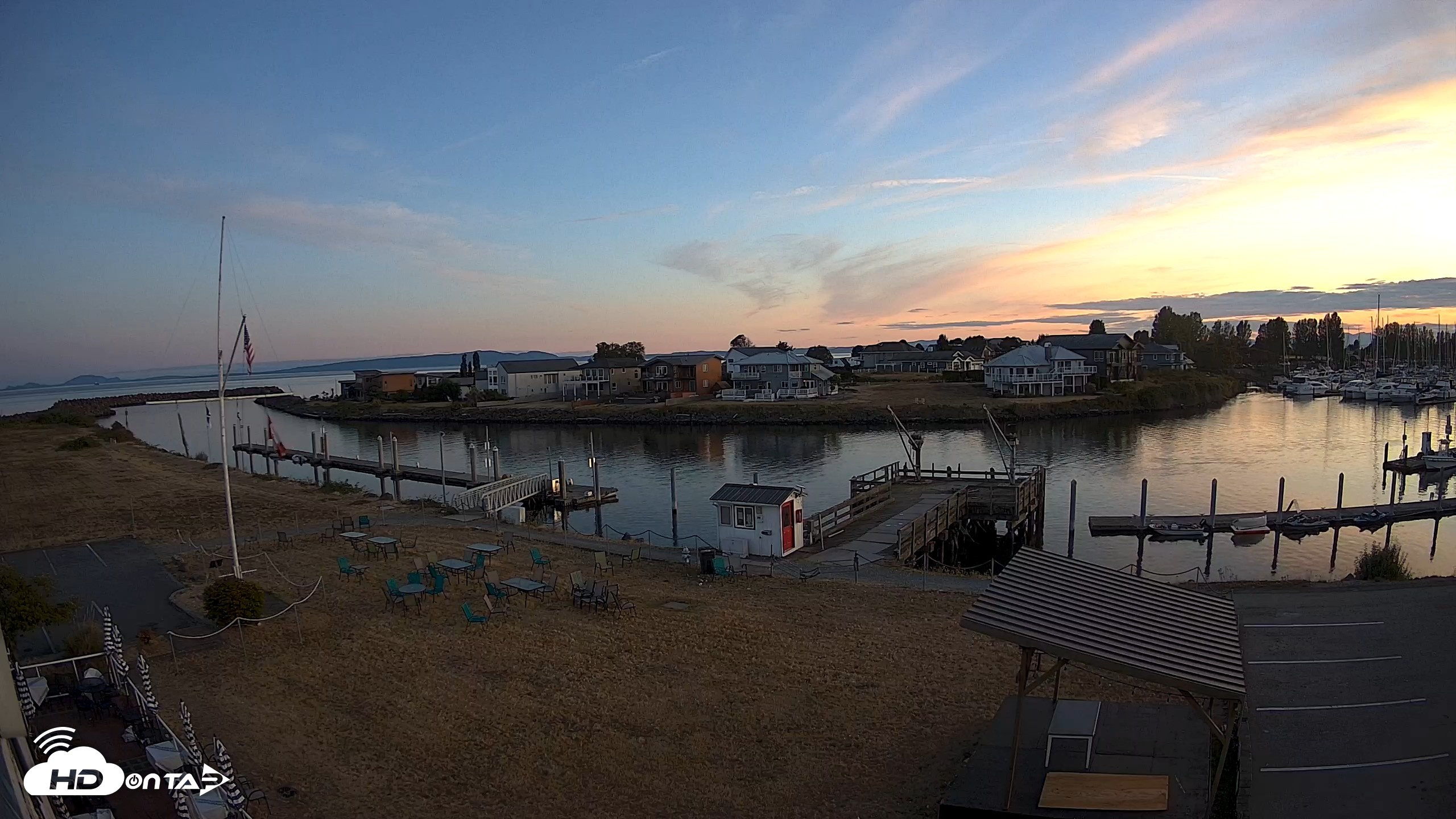 Snapshot of Point Roberts Marina SW Live Webcam taken Aug 11, 2026, 8:32pm PDT