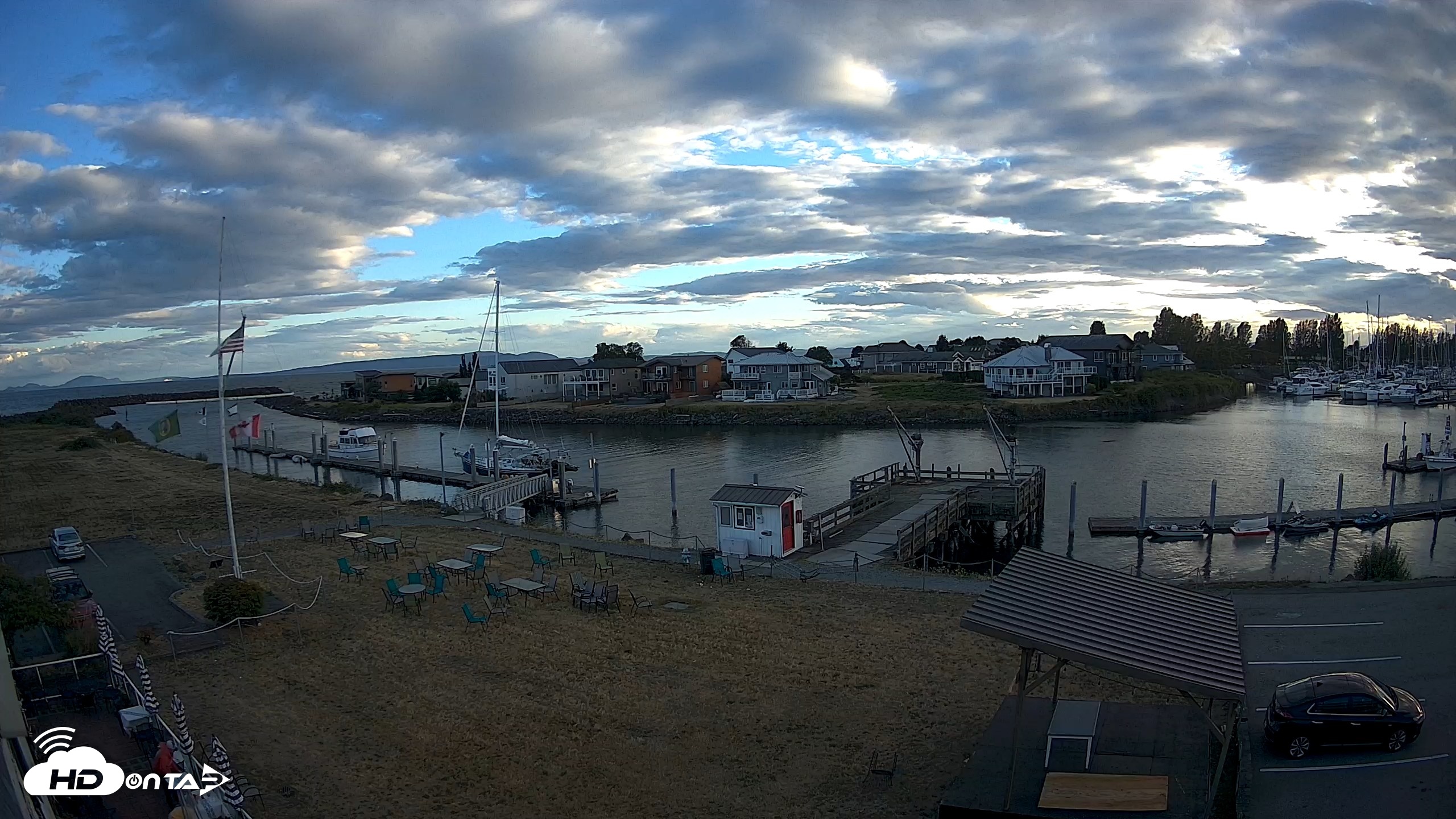 Snapshot of Point Roberts Marina SW Live Webcam taken Aug 1, 2026, 7:54pm PDT