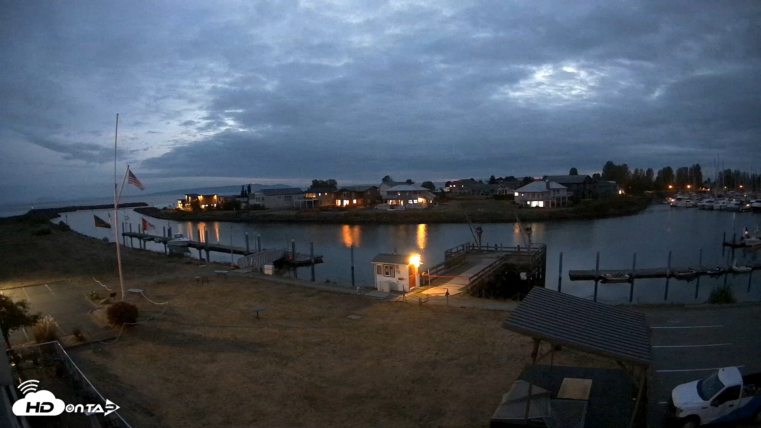 Snapshot of Point Roberts Marina SW Live Webcam taken Sep 14, 2026, 8:02pm PDT