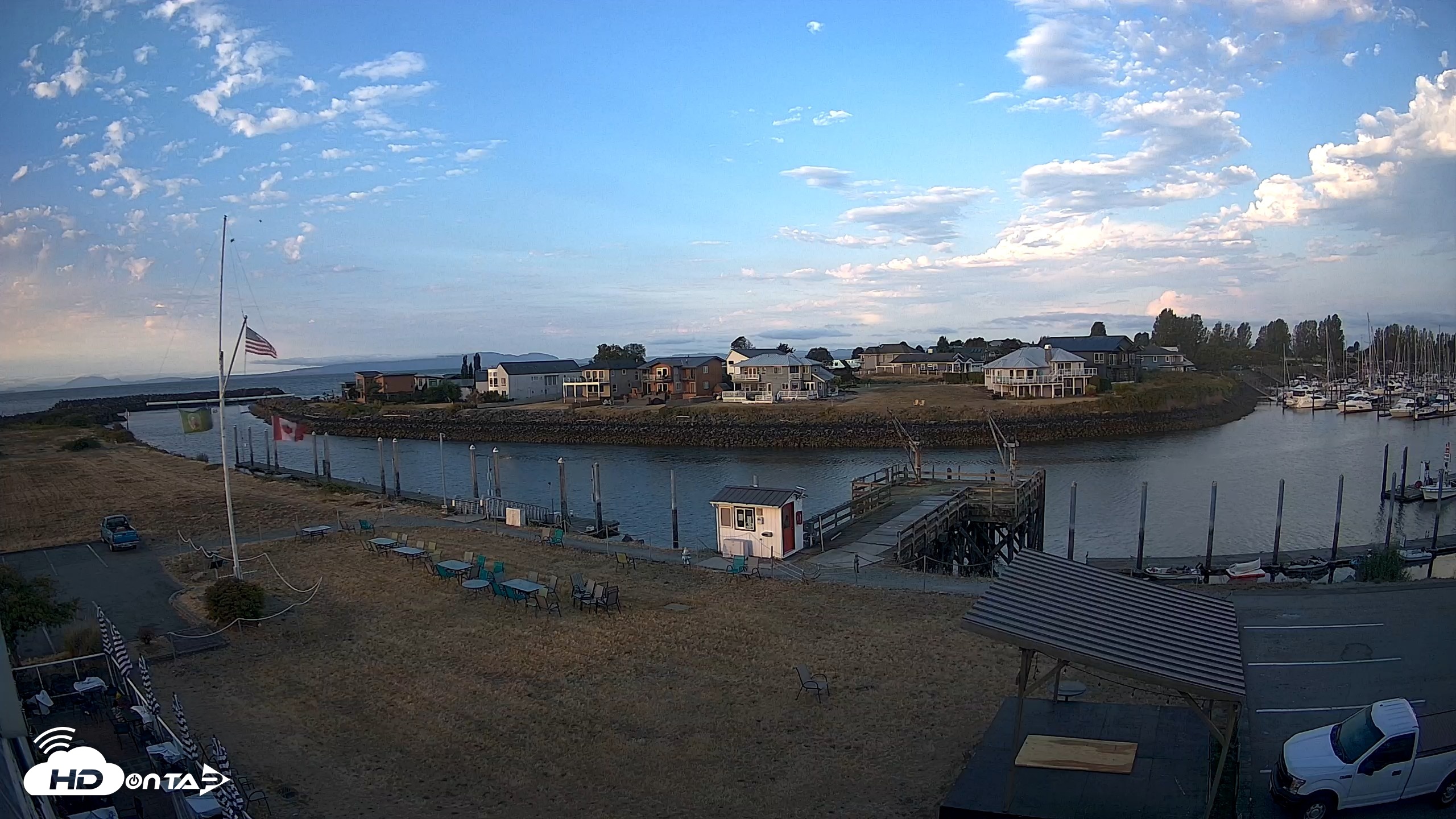 Snapshot of Point Roberts Marina SW Live Webcam taken Aug 22, 2026, 7:04am PDT