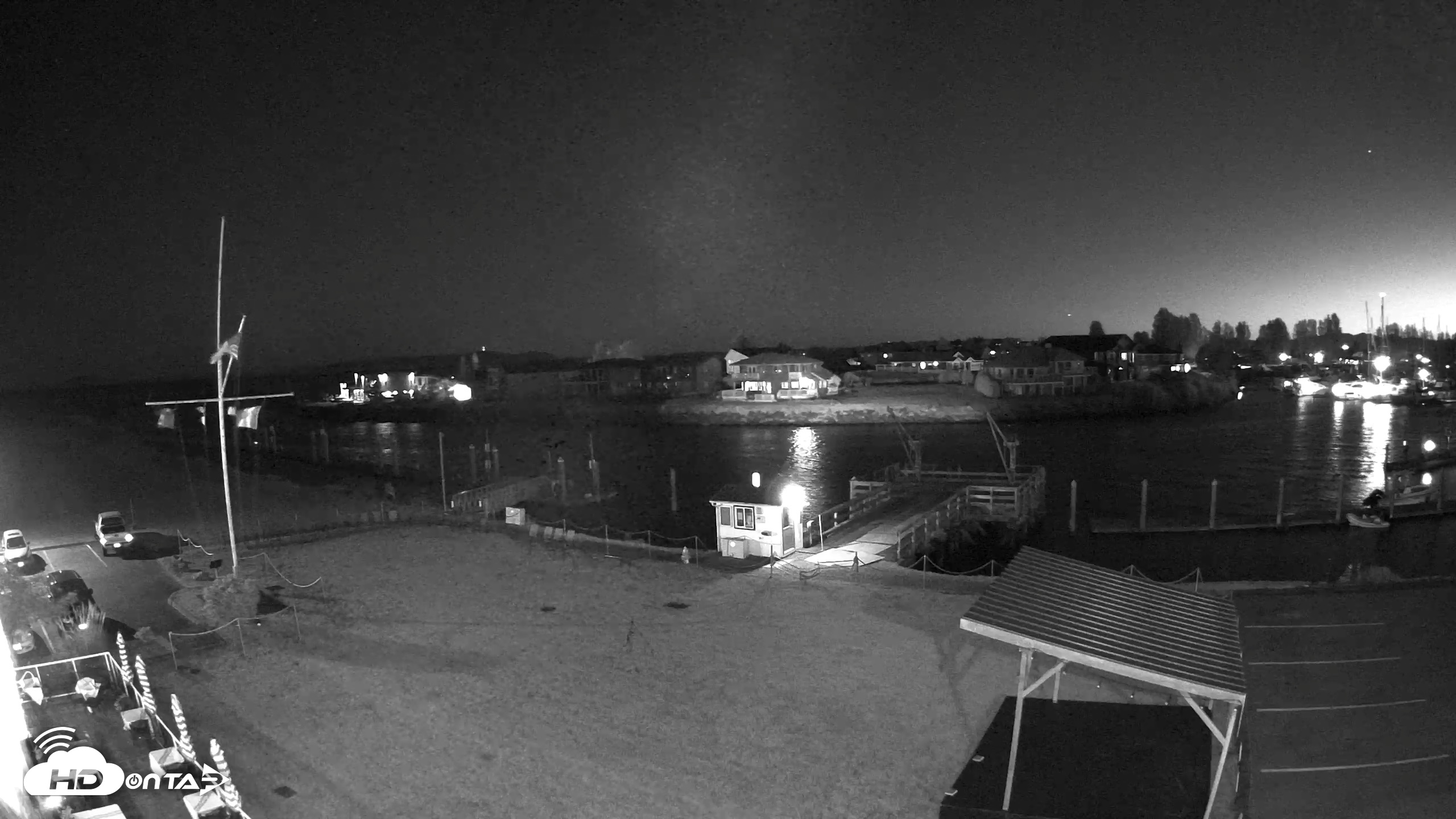 Snapshot of Point Roberts Marina SW Live Webcam taken May 2, 2026, 9:39pm PDT