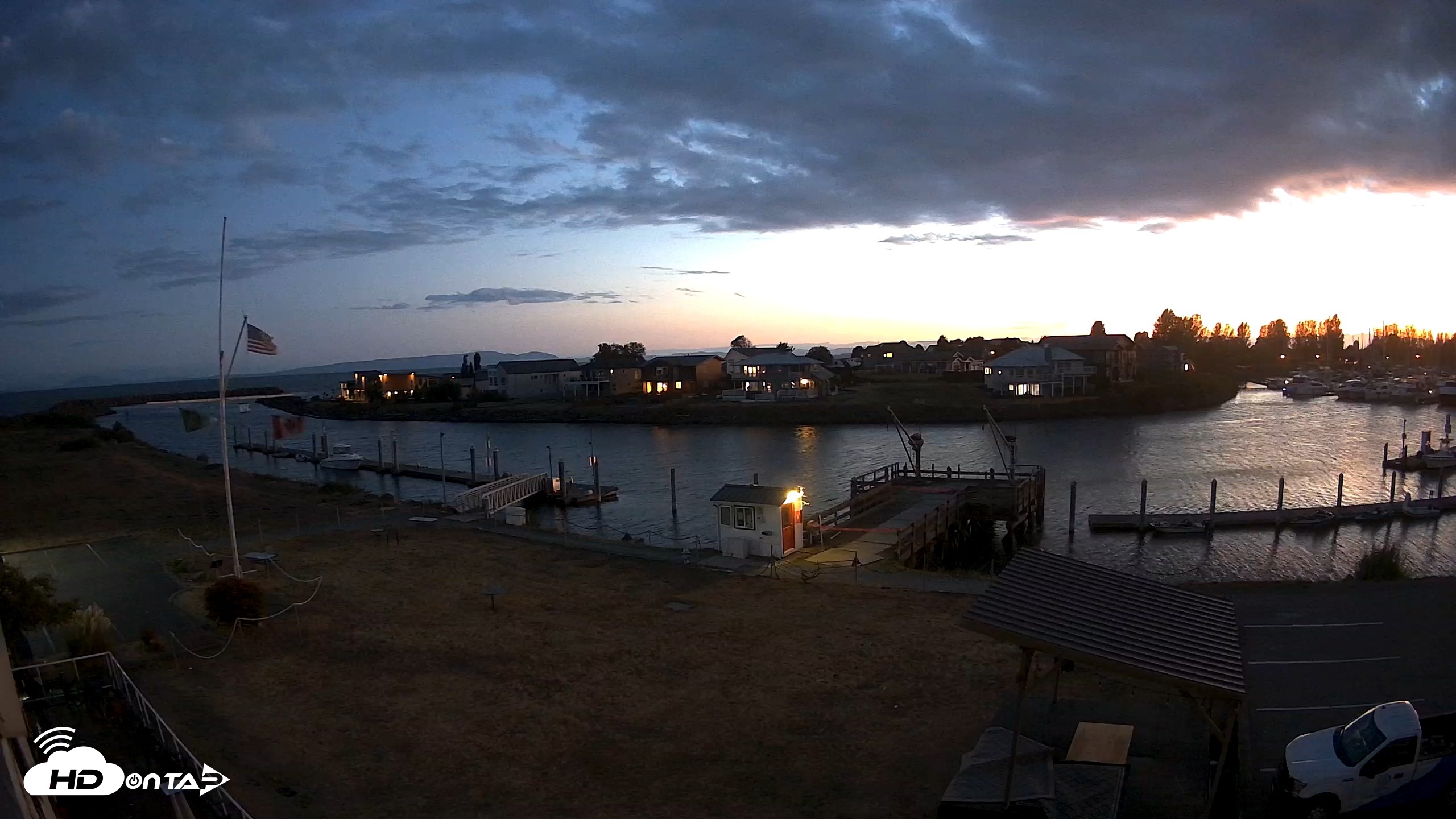 Snapshot of Point Roberts Marina SW Live Webcam taken Sep 13, 2026, 8:03pm PDT